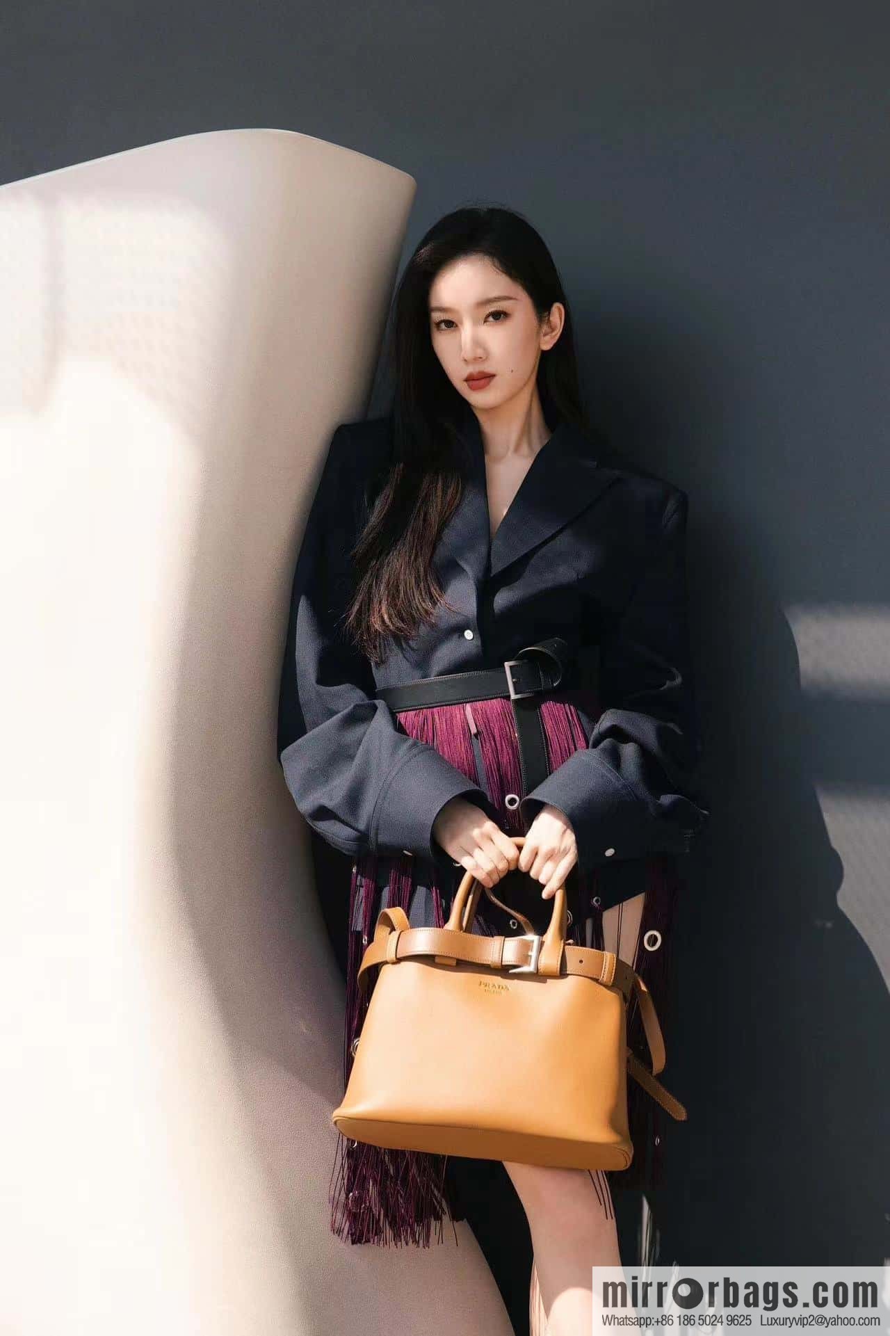PRADA 🎉 new women's bag 🎉 1BA434S