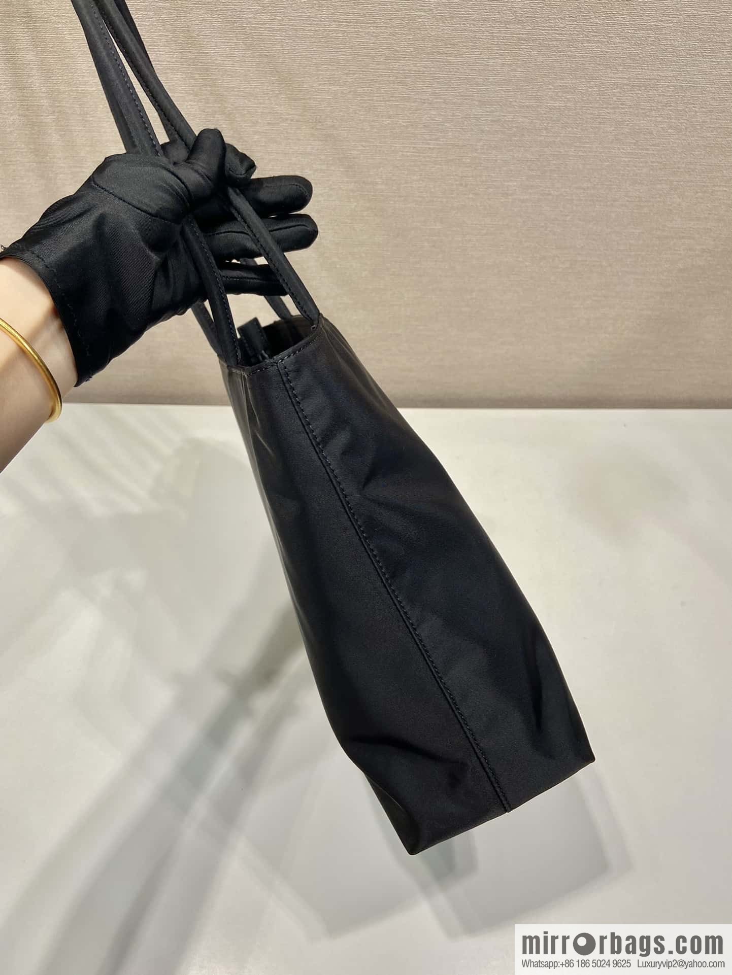 PRADA 🎉 new tote bag 🎉 B6245 M🎉