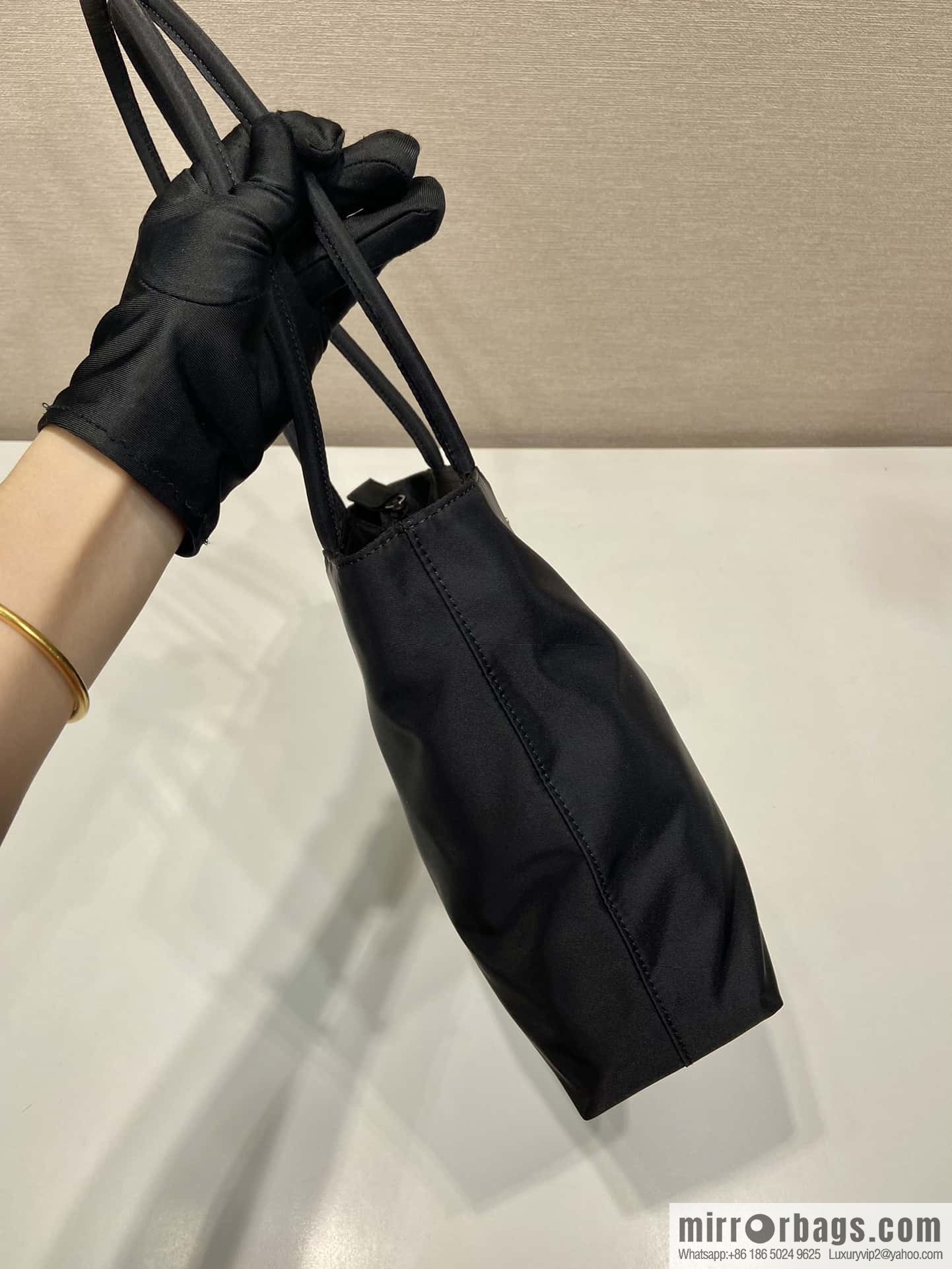 PRADA 🎉 new tote bag 🎉 B6247 S