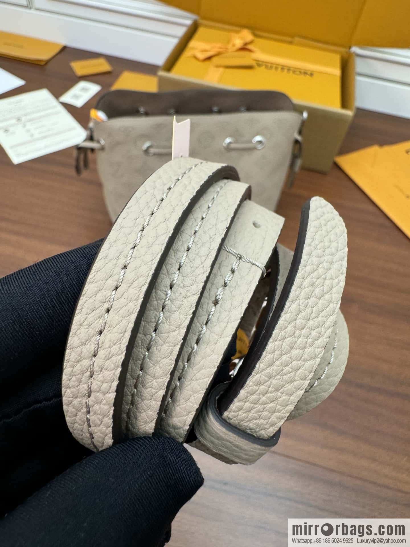 LV M57201 BELLA handbag
