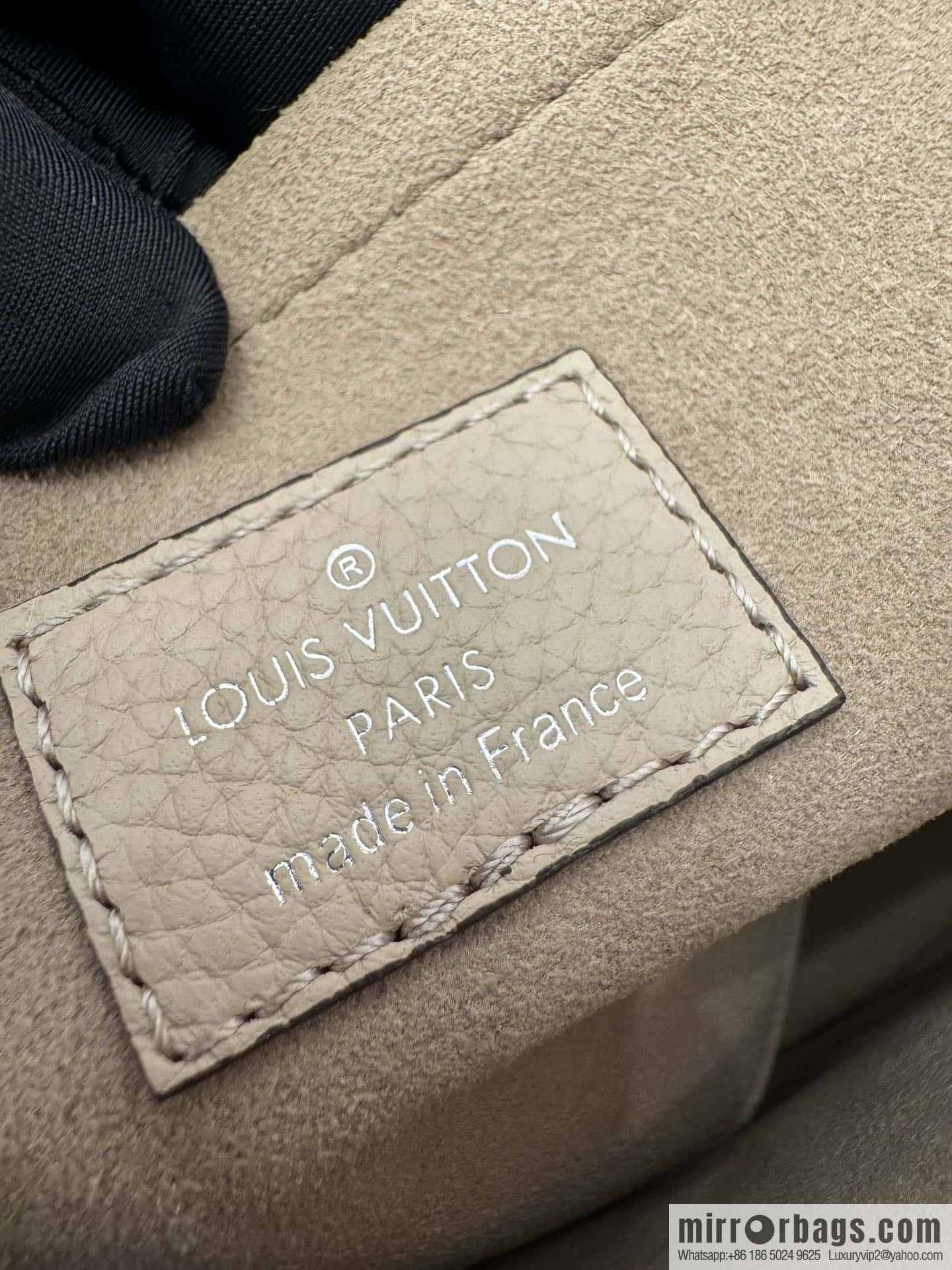 LV M24255 HAND IT ALL Small handbag