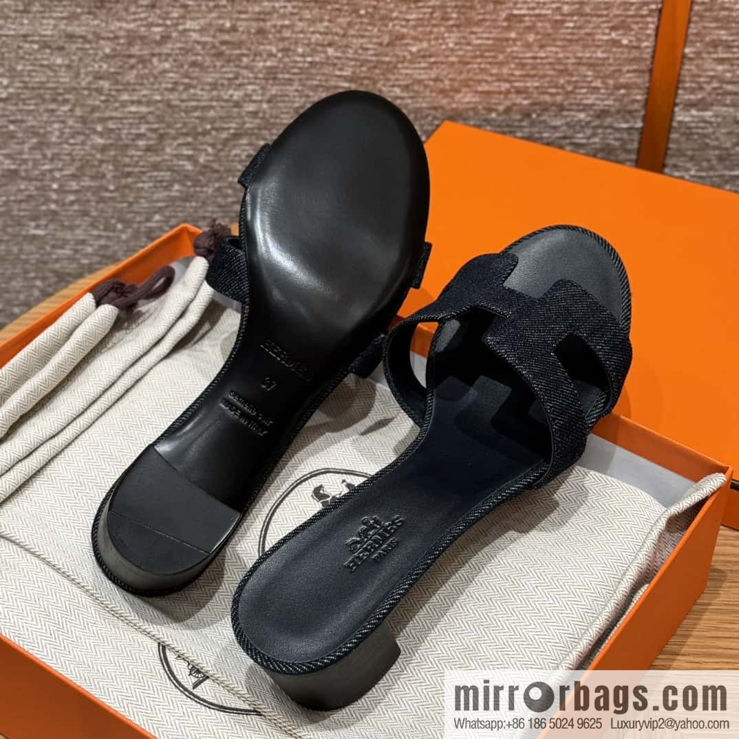 Hermès' latest popular denim high heels