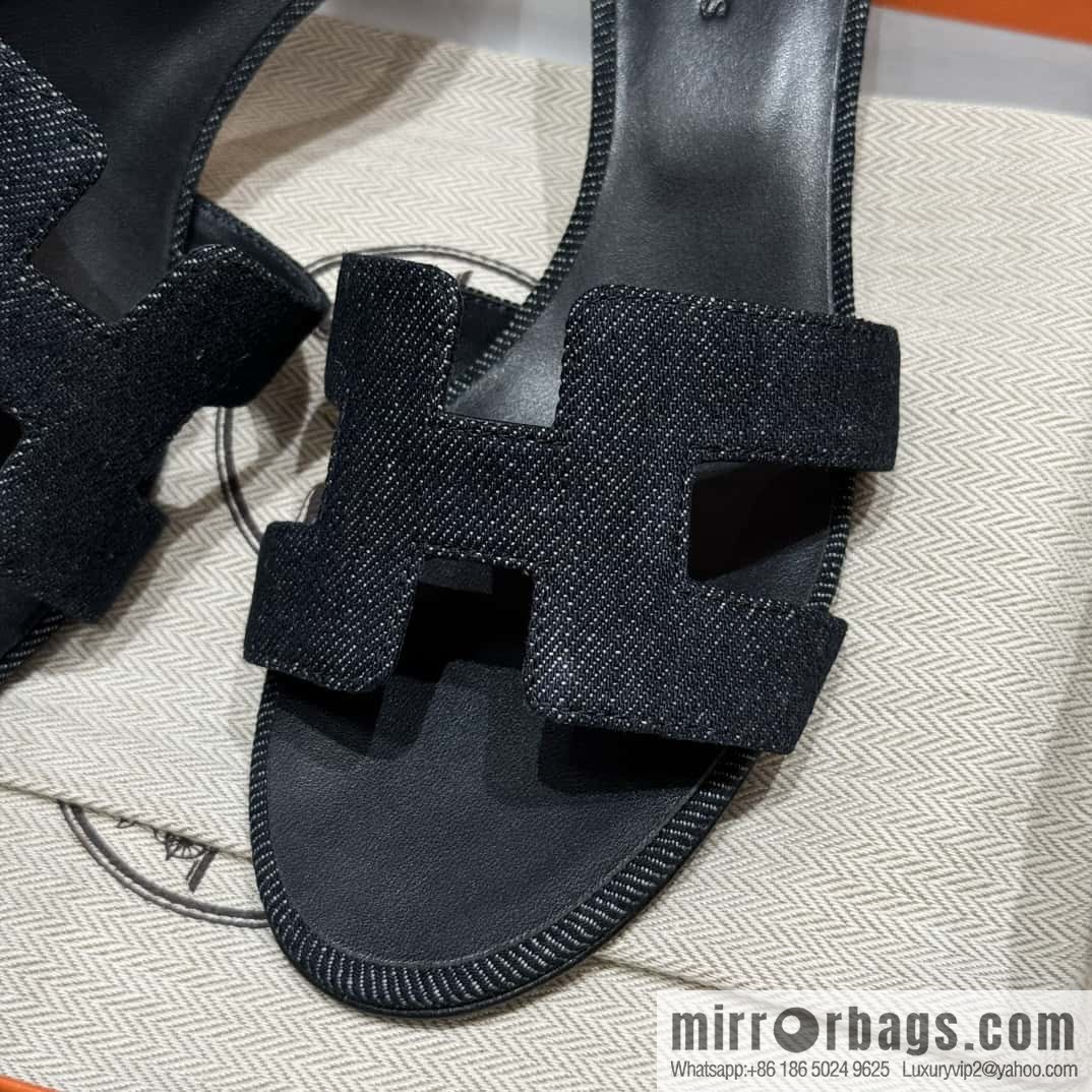 Hermès' latest popular denim high heels