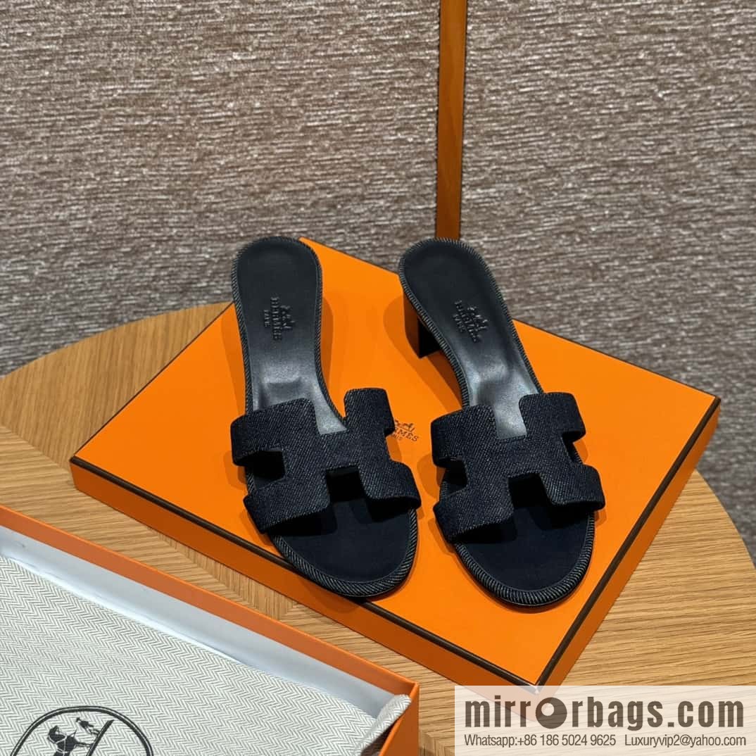 Hermès' latest popular denim high heels