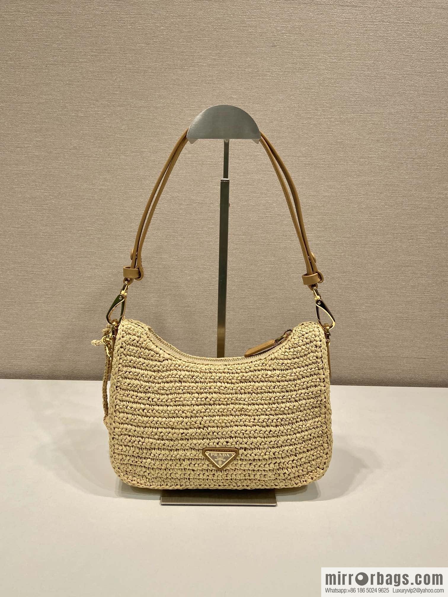 PRADA 🎉 Straw Hobo 🎉 1BC 204 B