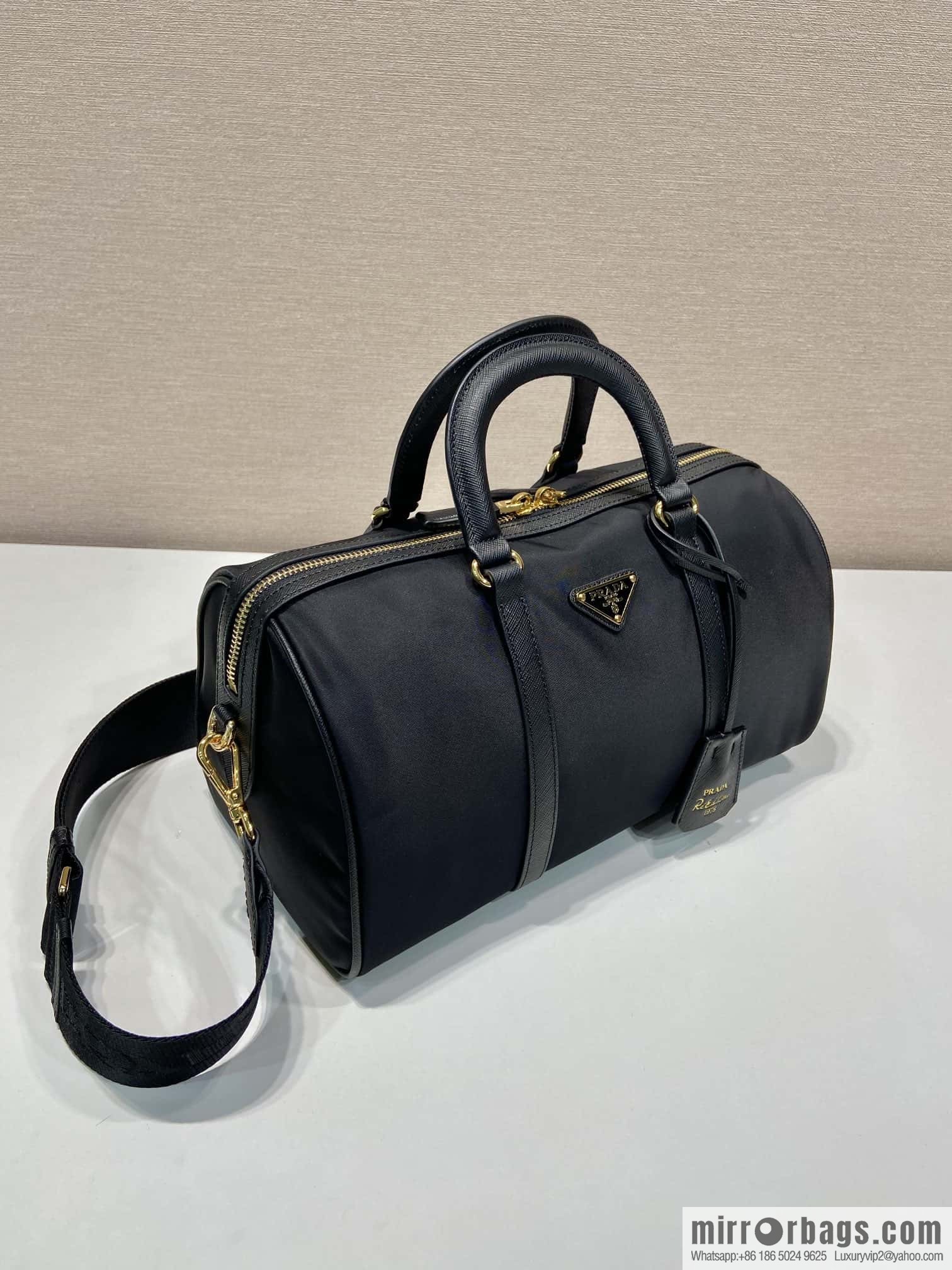 PRADA 🎉 new tote bag 🎉 1BB233