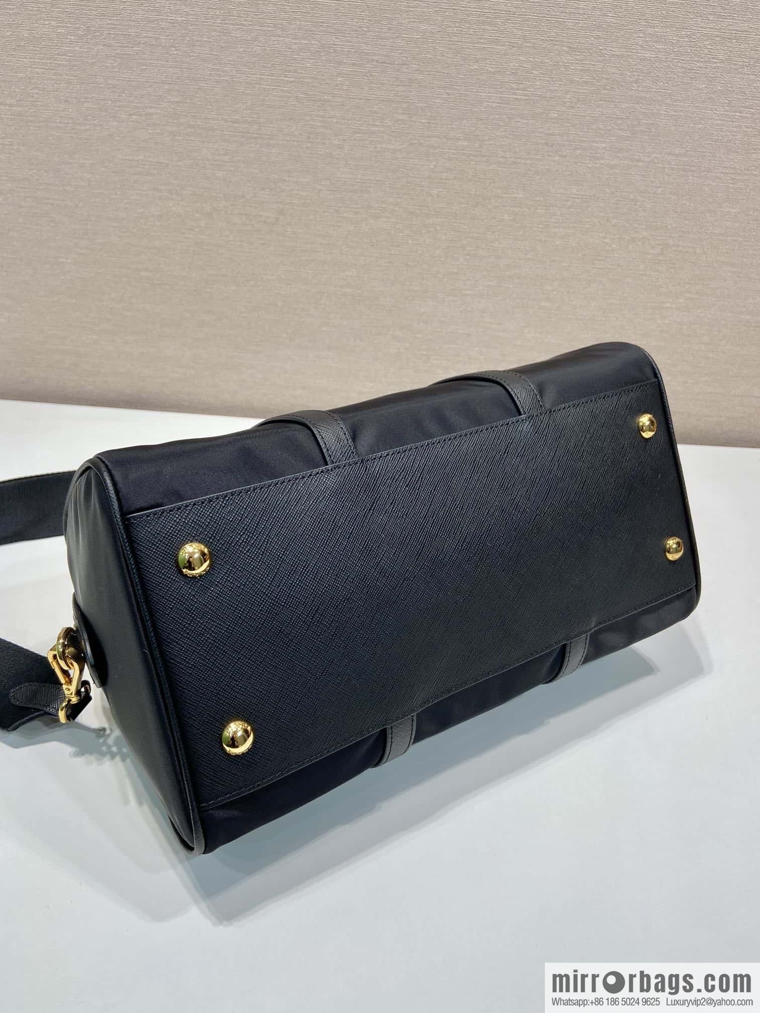 PRADA 🎉 new tote bag 🎉 1BB233