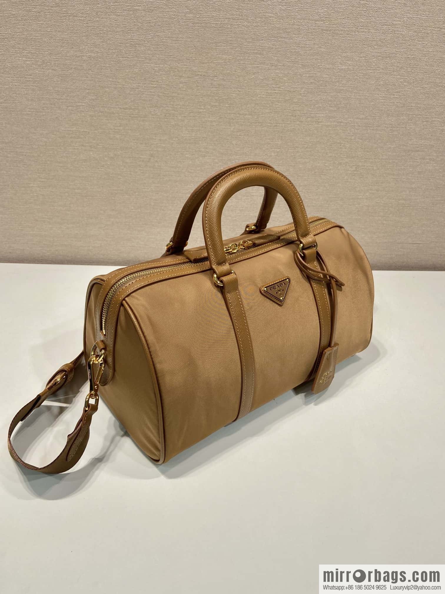 PRADA 🎉 new tote bag 🎉 1BB233