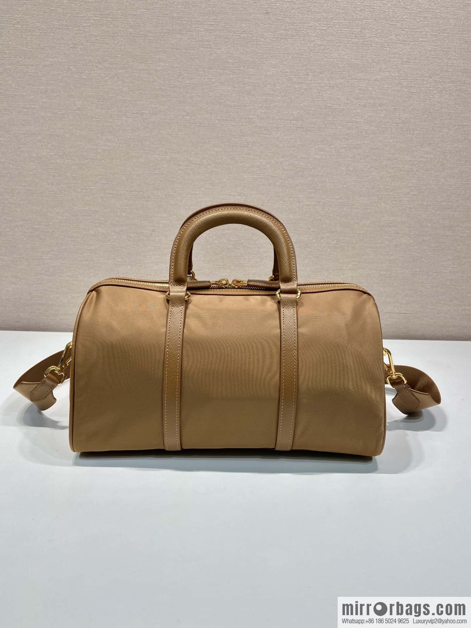 PRADA 🎉 new tote bag 🎉 1BB233