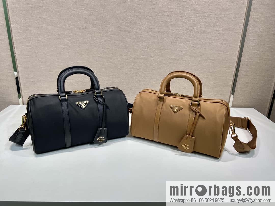 PRADA 🎉 new tote bag 🎉 1BB233