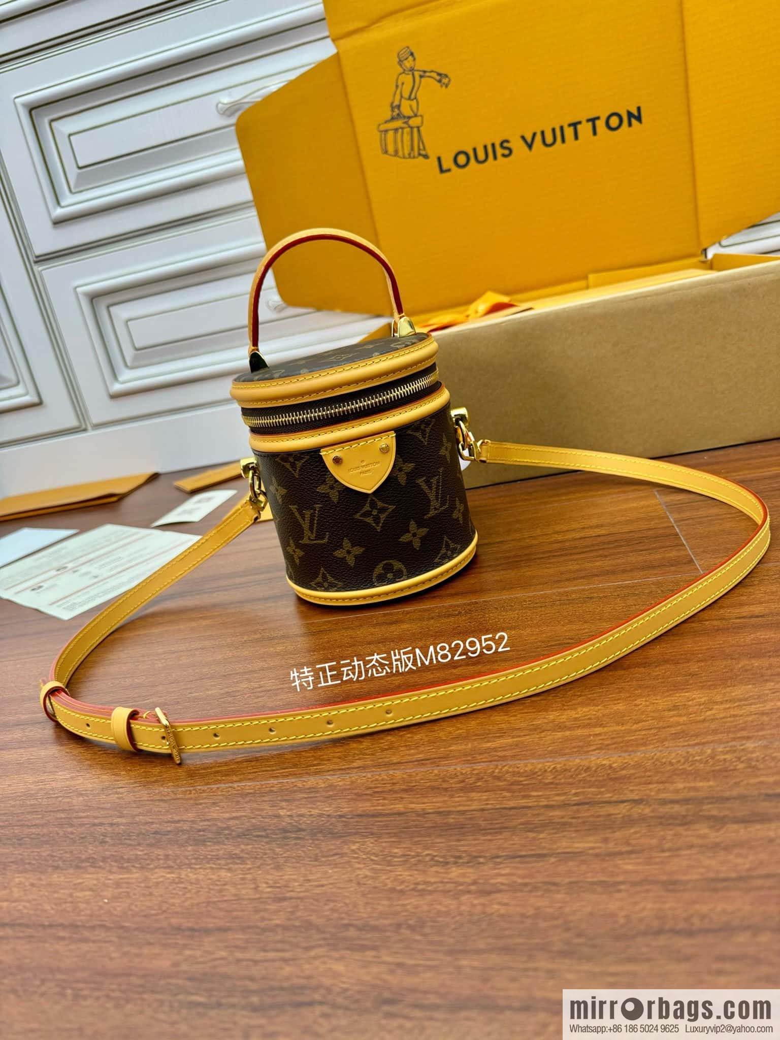 LV M82952 NANO CANNES 手袋