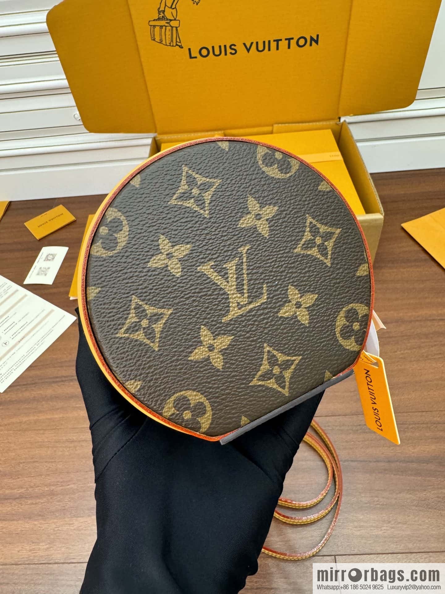 LV M82952 NANO CANNES 手袋