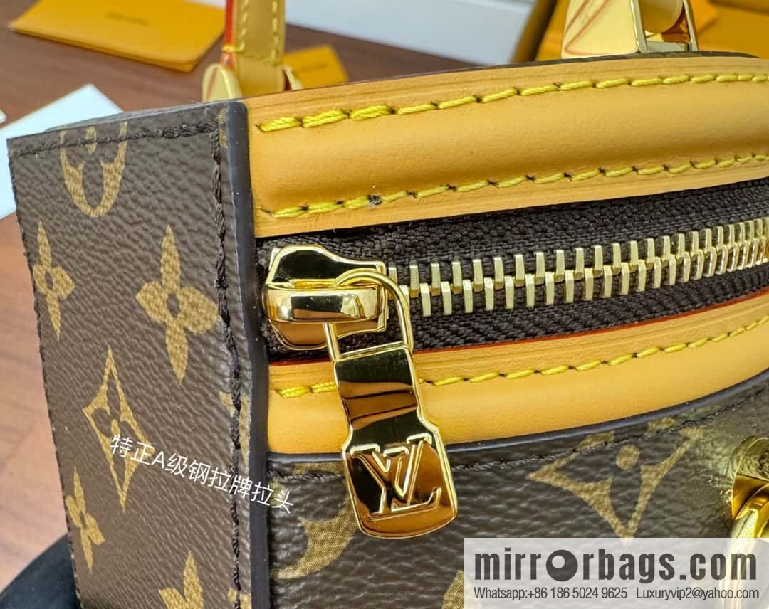 LV M82952 NANO CANNES 手袋