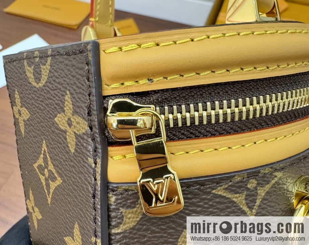 LV M82952 NANO CANNES 手袋
