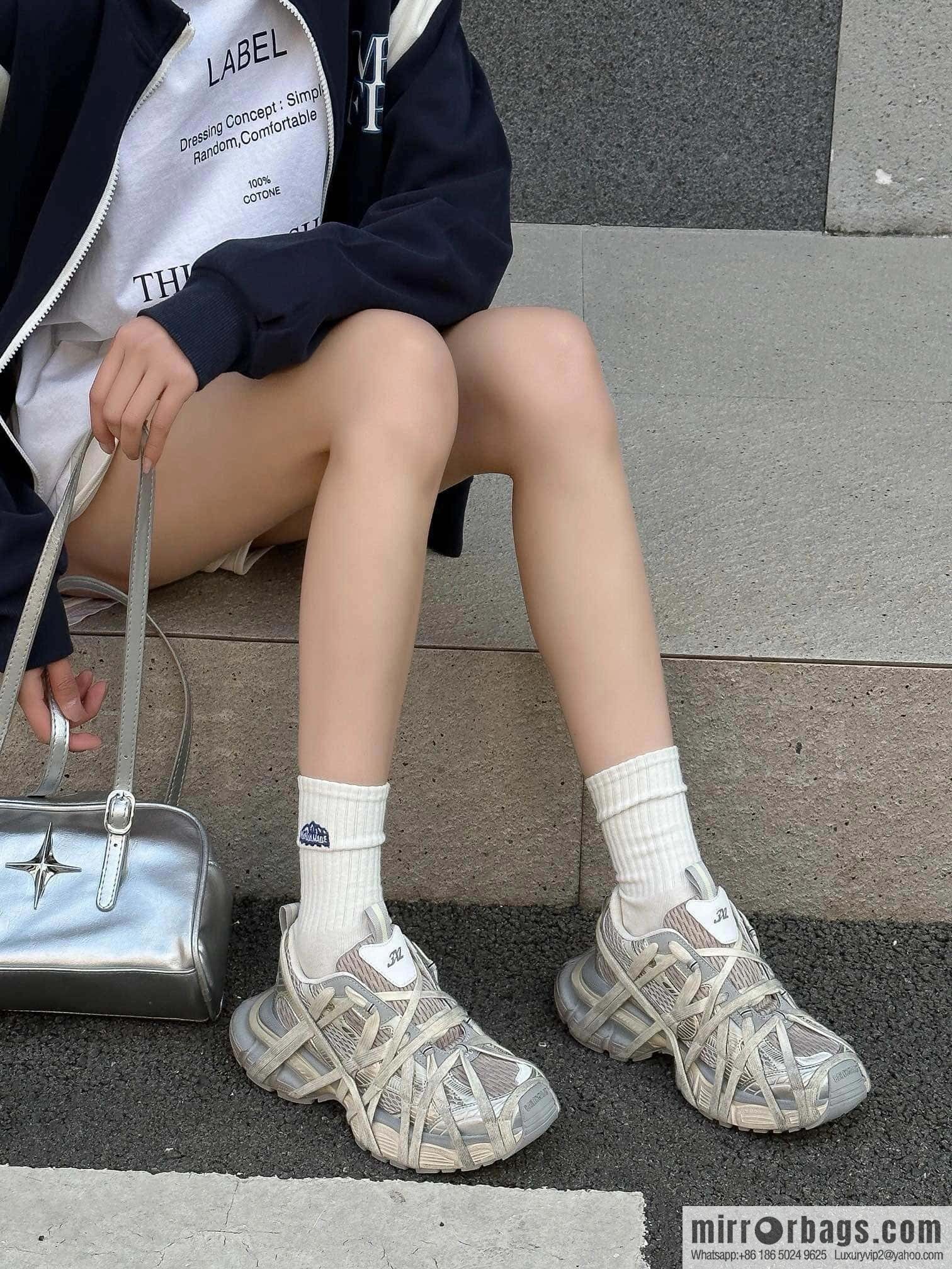 𝐁𝐚𝐥𝐞𝐧𝐜𝐢𝐚𝐠𝐚• 3 𝐗𝐋|||𝟐𝟎𝟐𝟒 retro old sports dad shoes, spider web 🕸️ straps upgrade