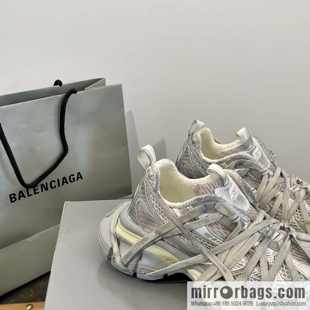 𝐁𝐚𝐥𝐞𝐧𝐜𝐢𝐚𝐠𝐚• 3 𝐗𝐋|||𝟐𝟎𝟐𝟒 retro old sports dad shoes, spider web 🕸️ straps upgrade