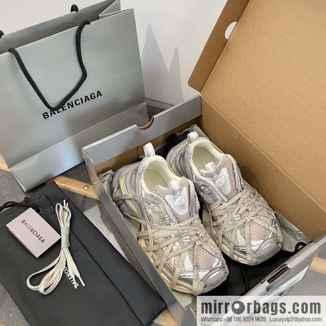 𝐁𝐚𝐥𝐞𝐧𝐜𝐢𝐚𝐠𝐚• 3 𝐗𝐋|||𝟐𝟎𝟐𝟒 retro old sports dad shoes, spider web 🕸️ straps upgrade
