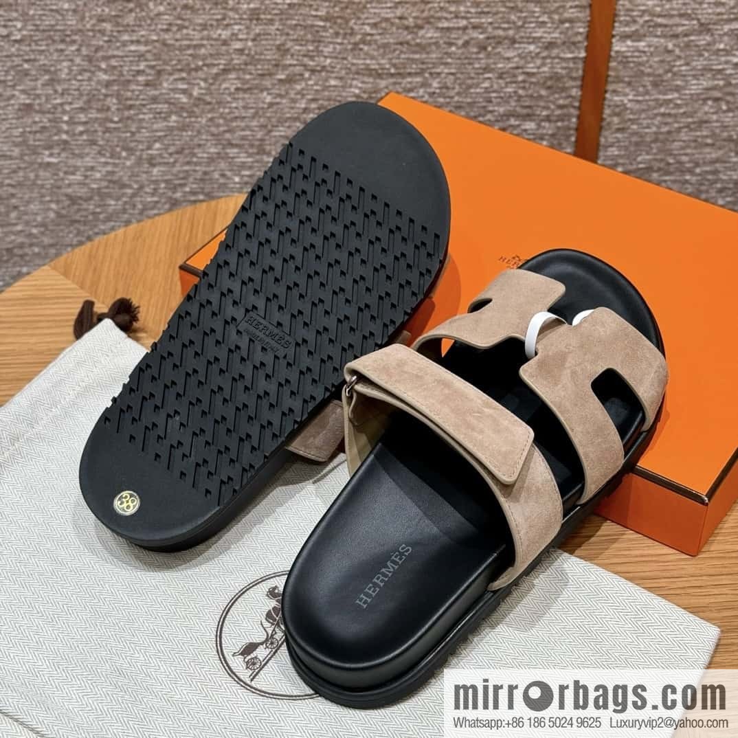 Hermès sandals