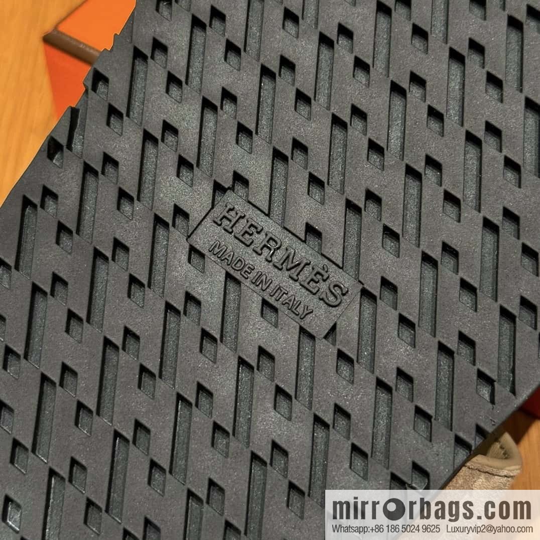 Hermès sandals