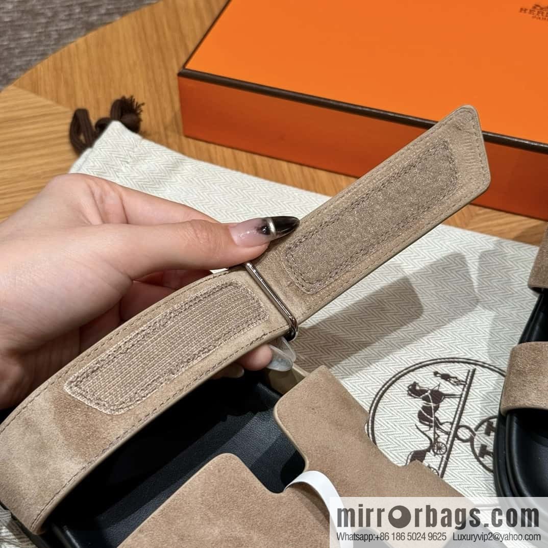 Hermès sandals