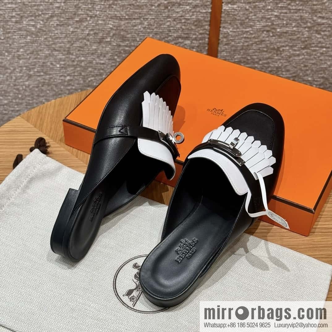 Hermès H's new fringed Müller semi-trailer