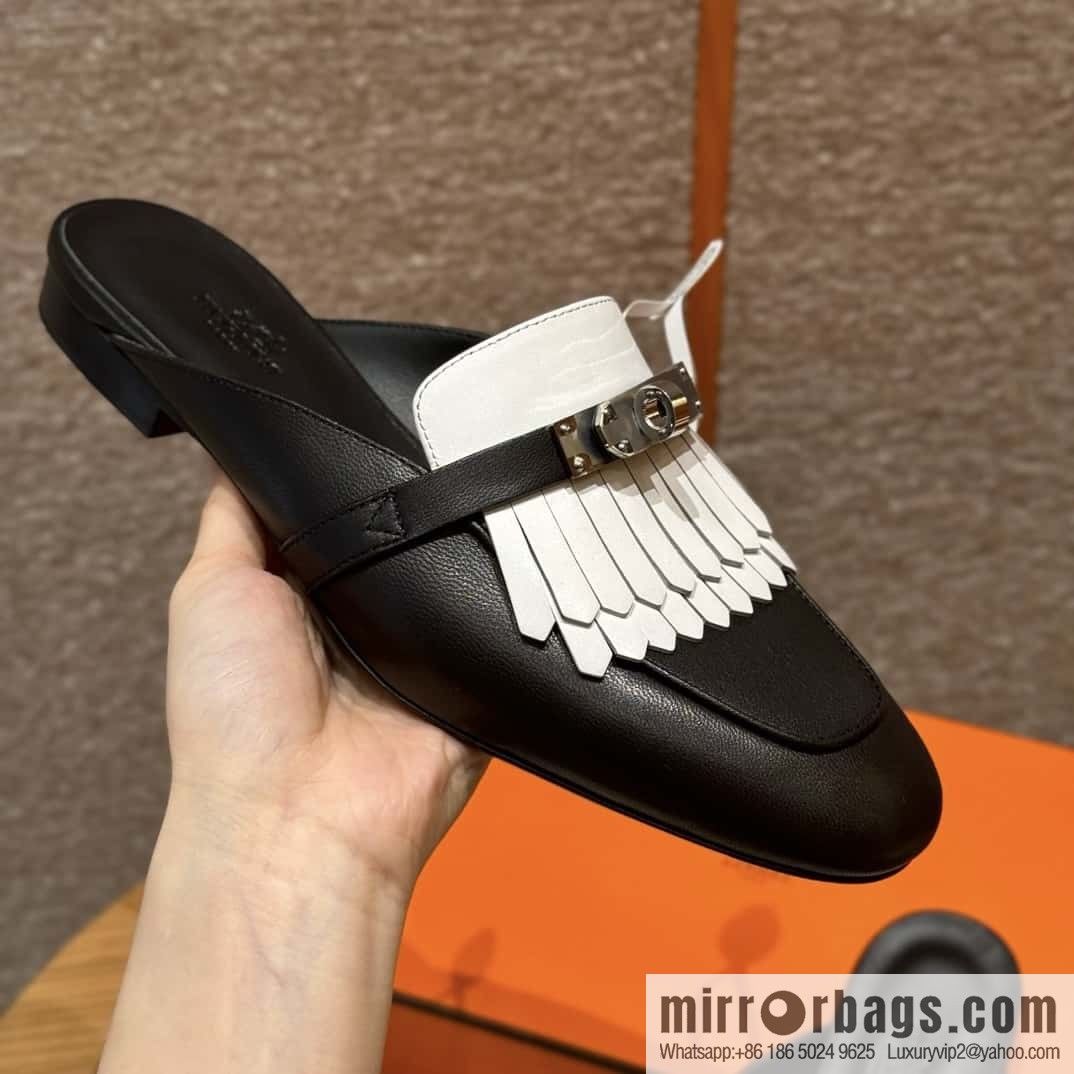 Hermès H's new fringed Müller semi-trailer