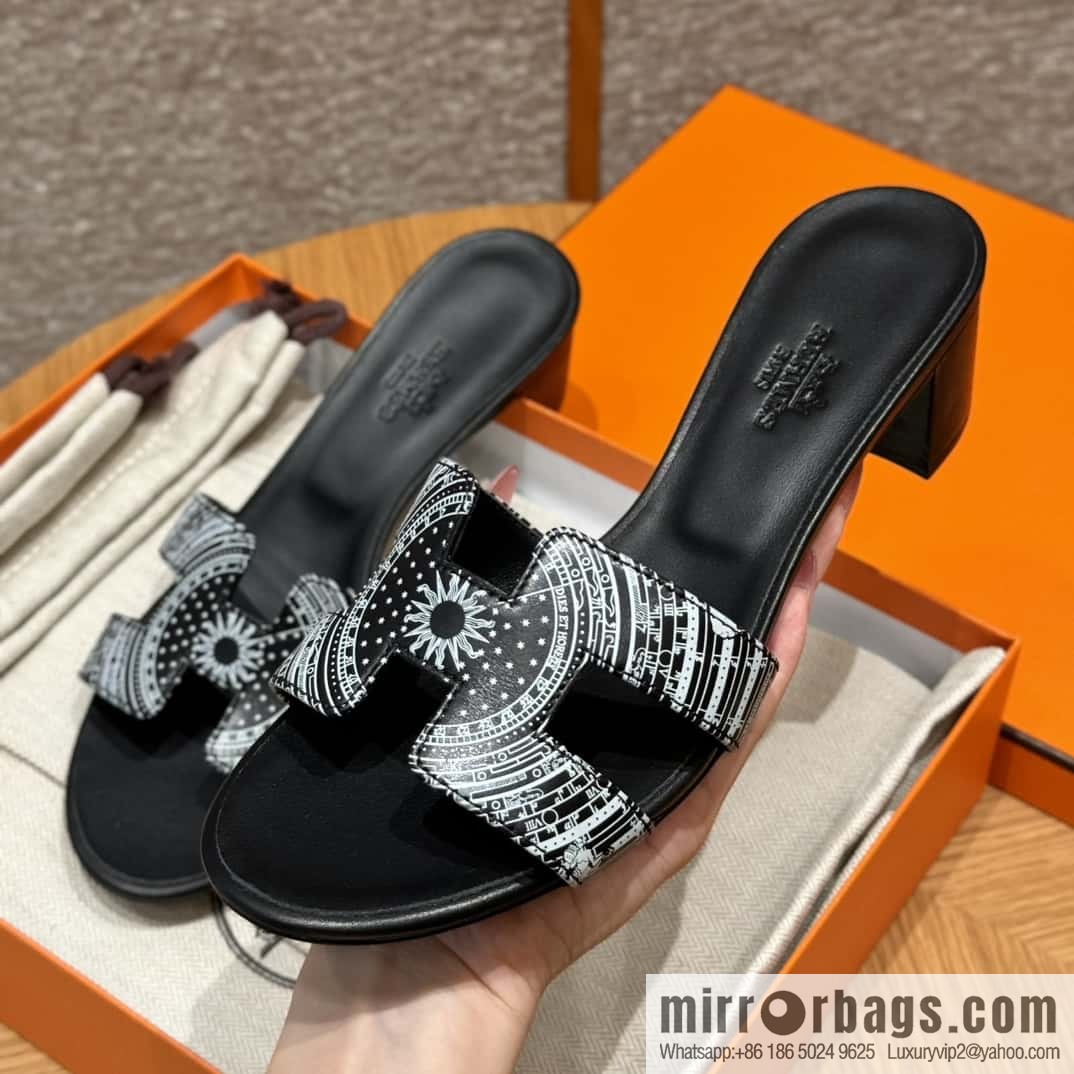 Hermès H's new printed high-heeled sandals