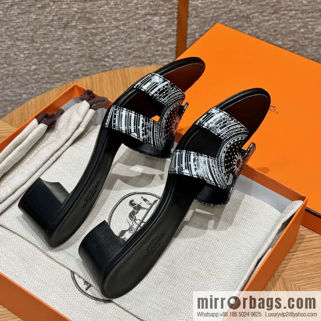 Hermès H's new printed high-heeled sandals