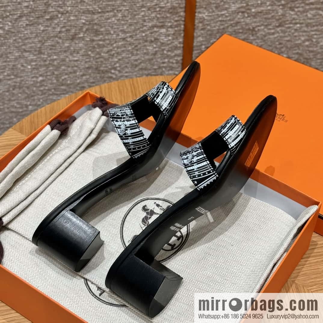 Hermès H's new printed high-heeled sandals