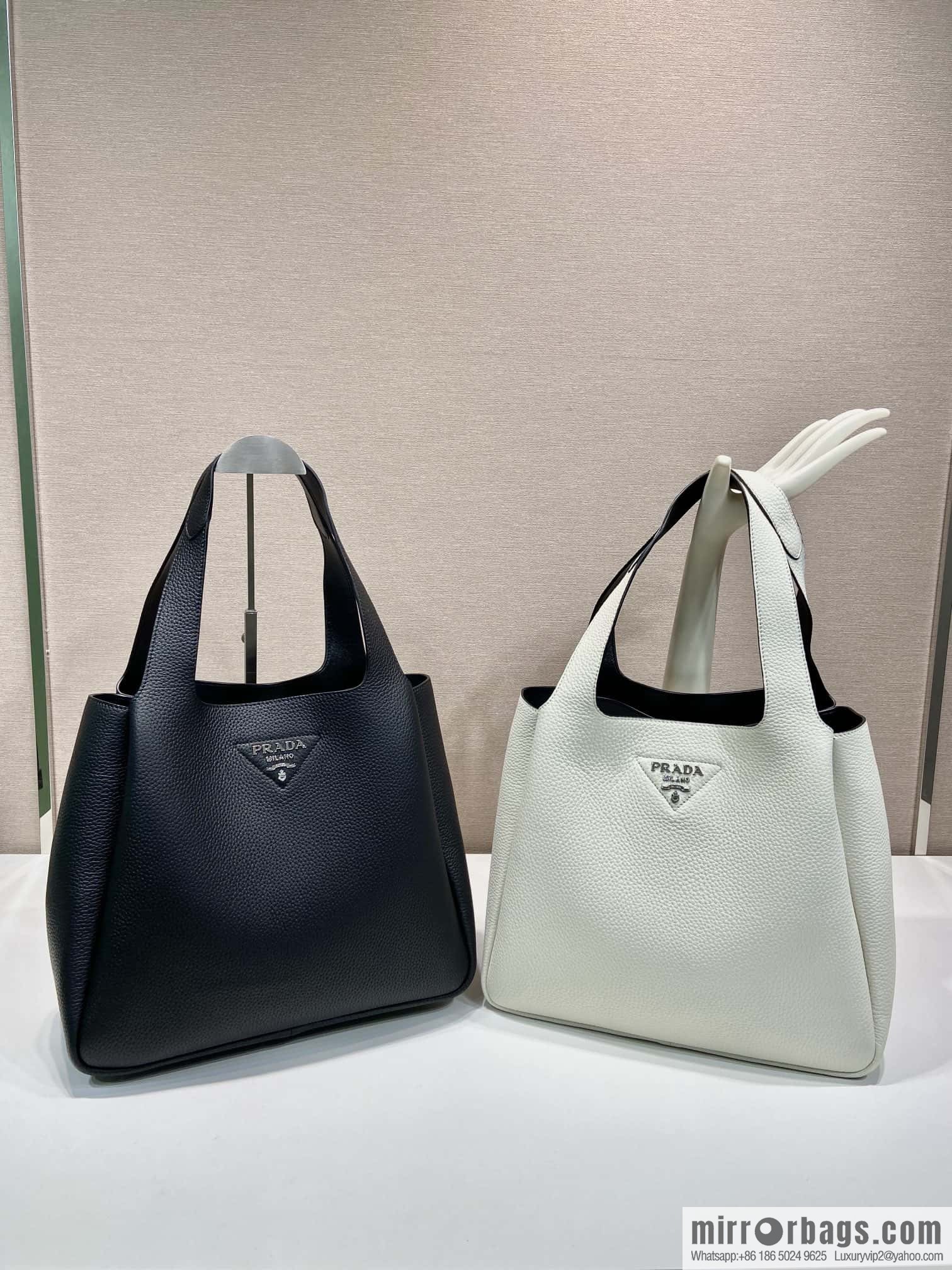PRADA 🎉 large vegetable basket 🎉 1BG338 large bucket bag