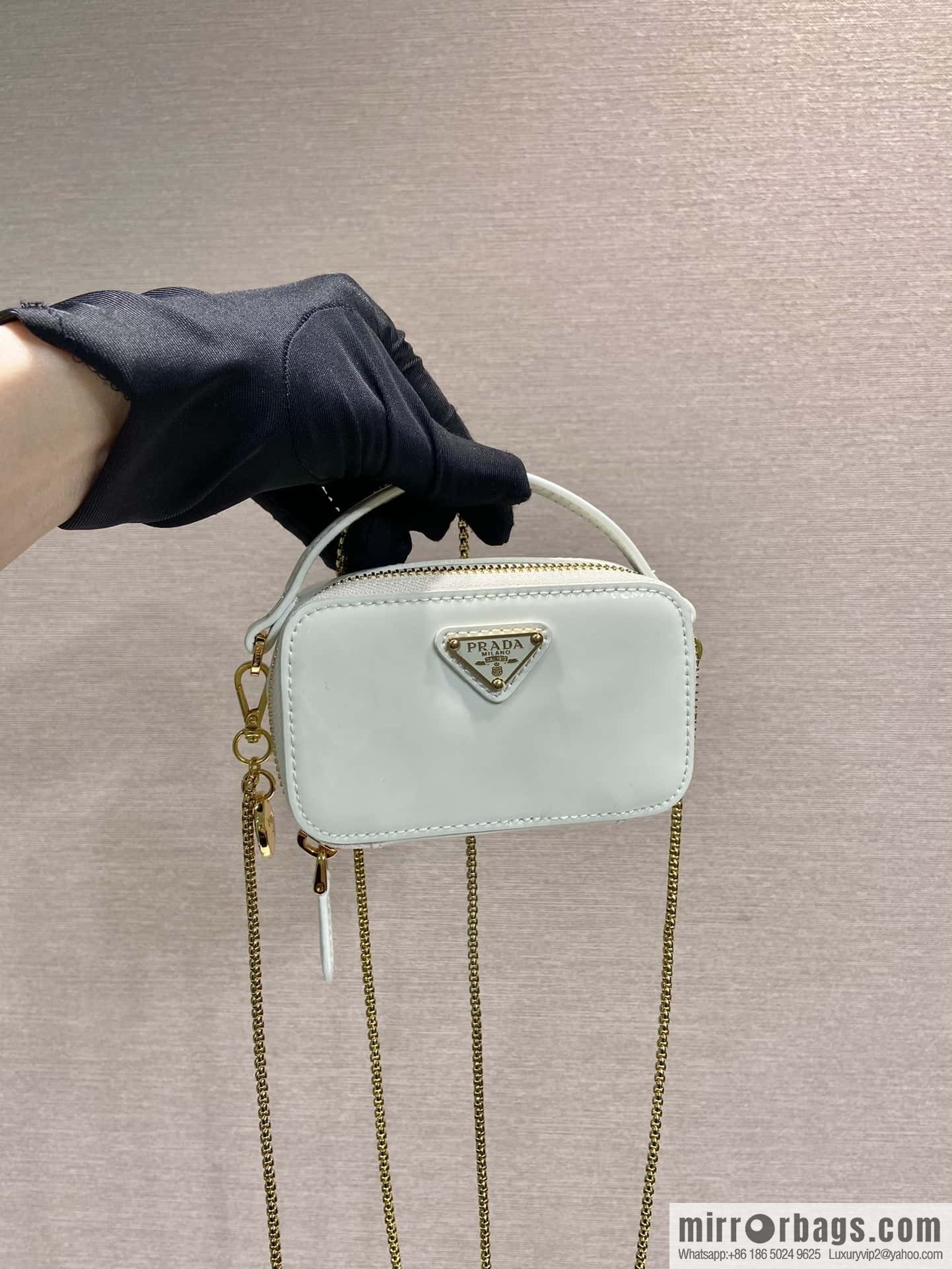 PRADA 🎉 mini diagonal bag 🎉 1NR025 mini 🎉🎉 white