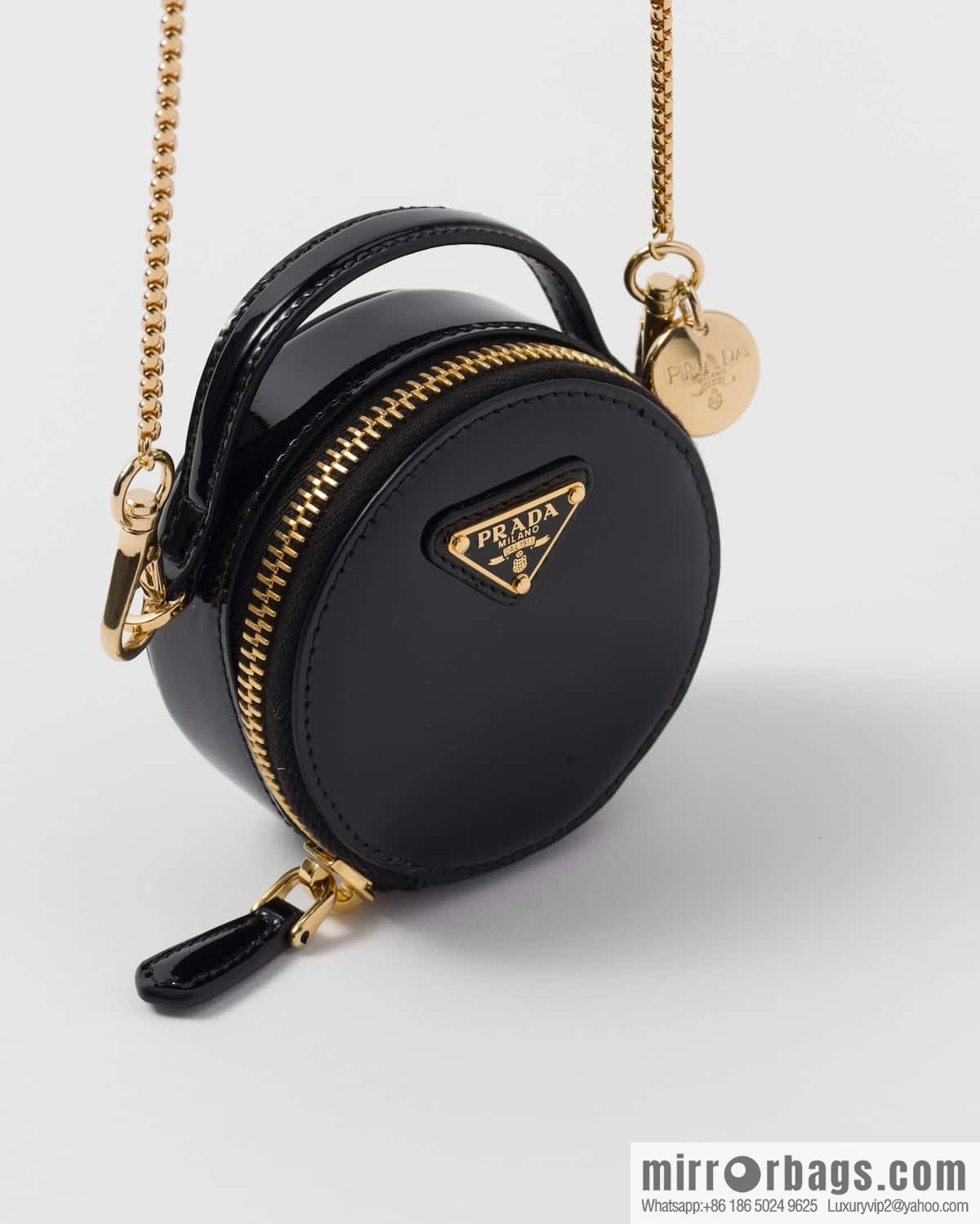 PRADA 🎉 patent leather small round bag 🎉 1NR023 🎉🎉 black