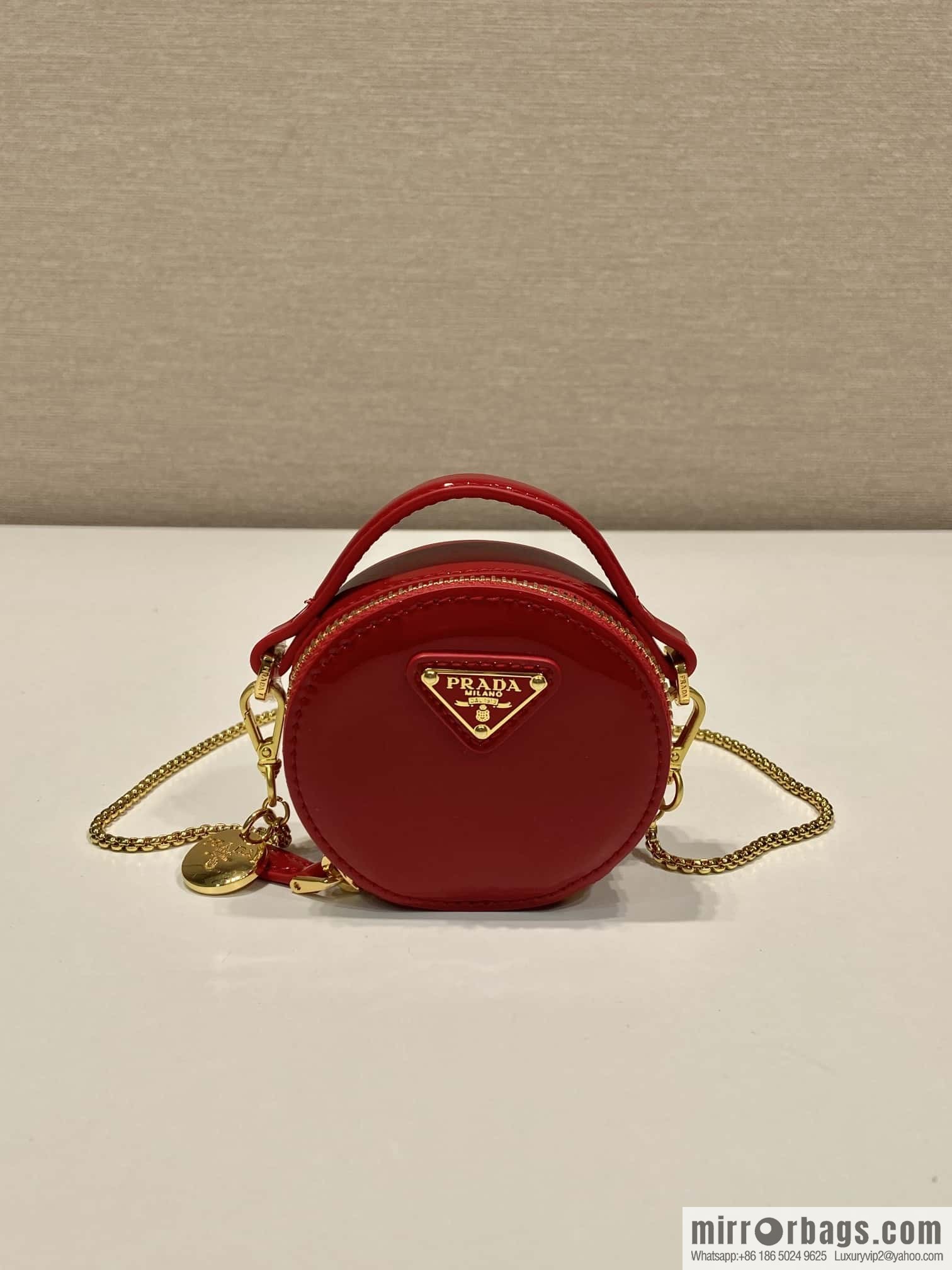 PRADA 🎉 patent leather 🎉 1NR023 🎉🎉 red