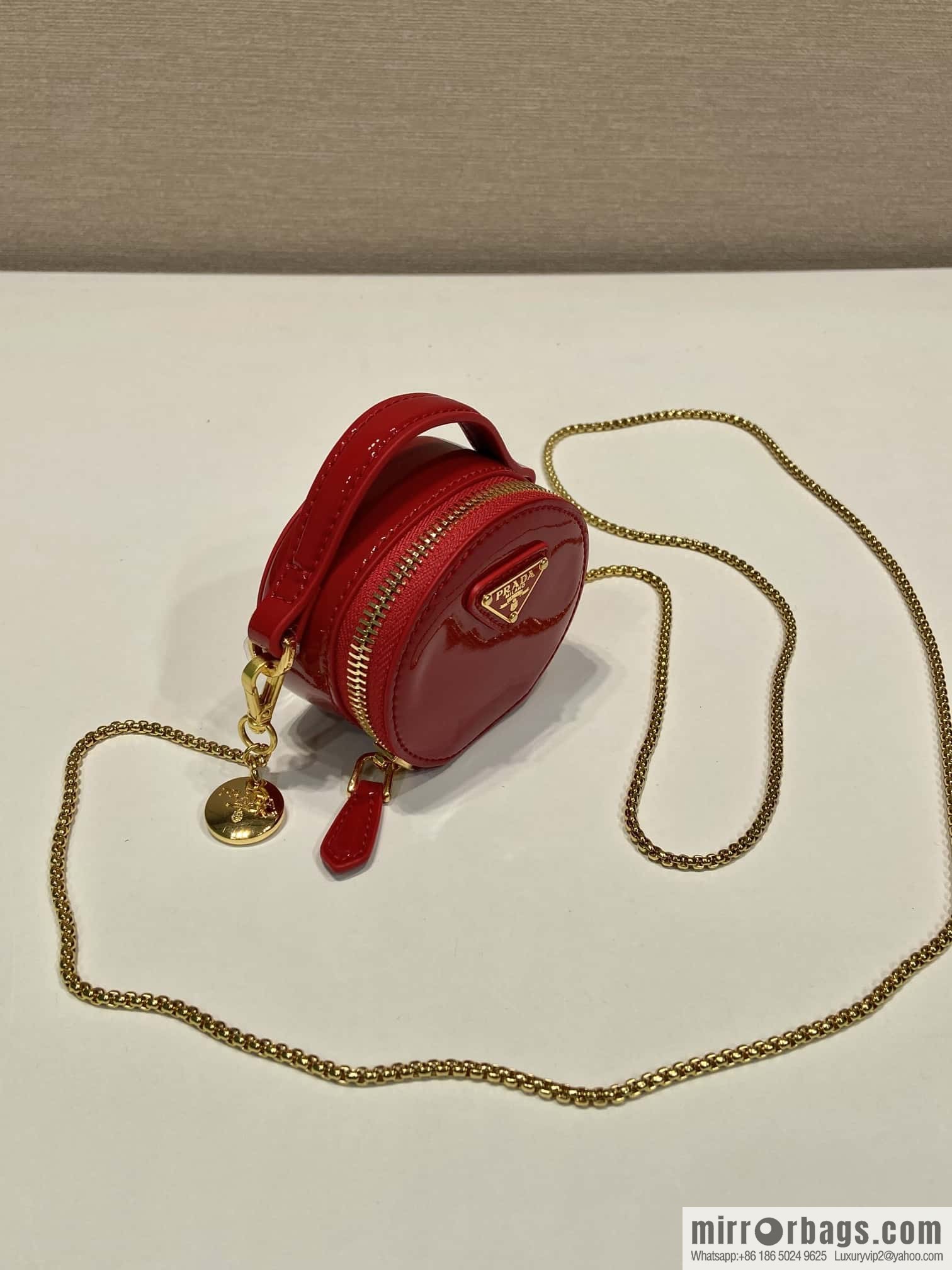 PRADA 🎉 patent leather 🎉 1NR023 🎉🎉 red
