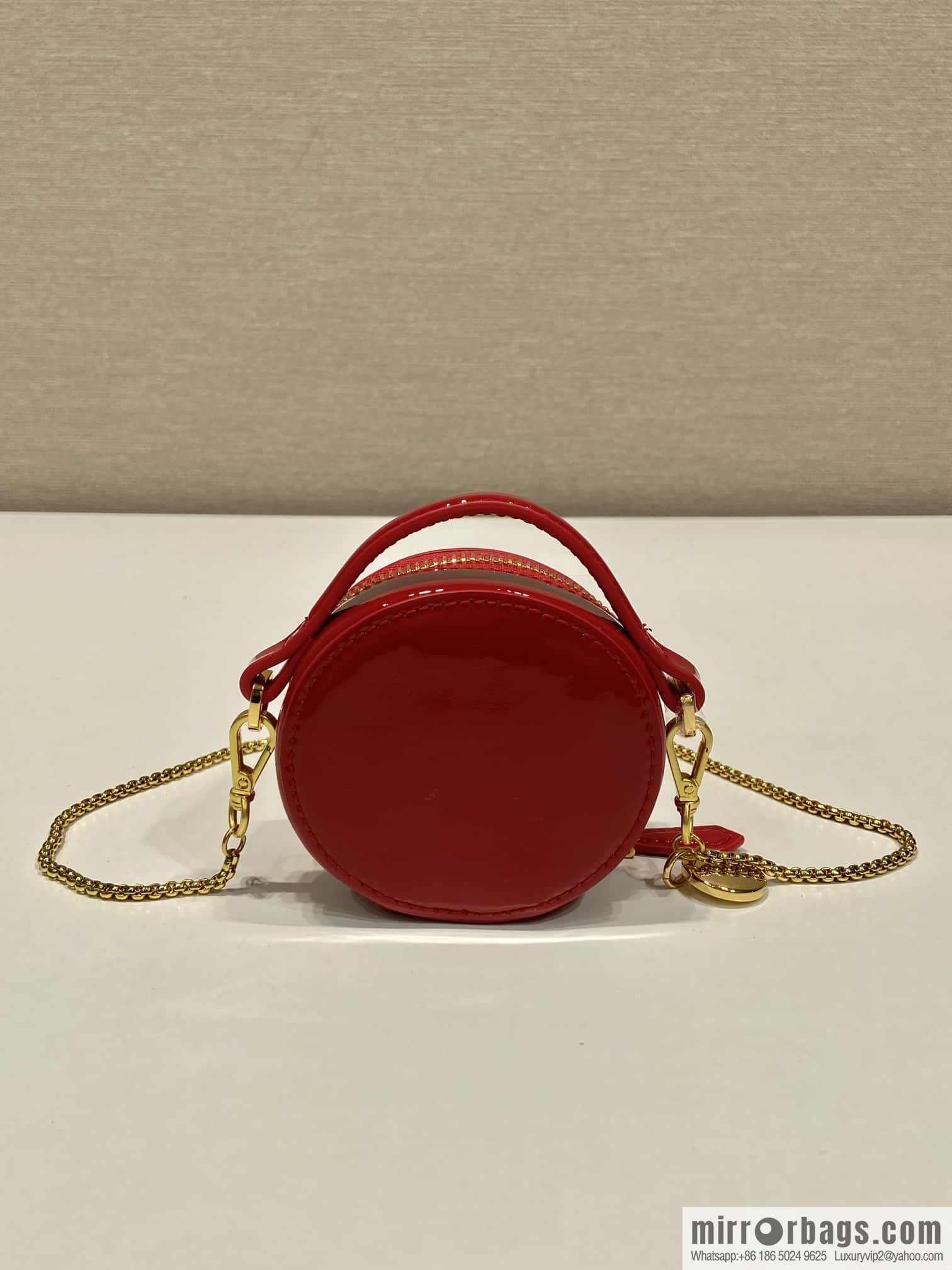 PRADA 🎉 patent leather 🎉 1NR023 🎉🎉 red