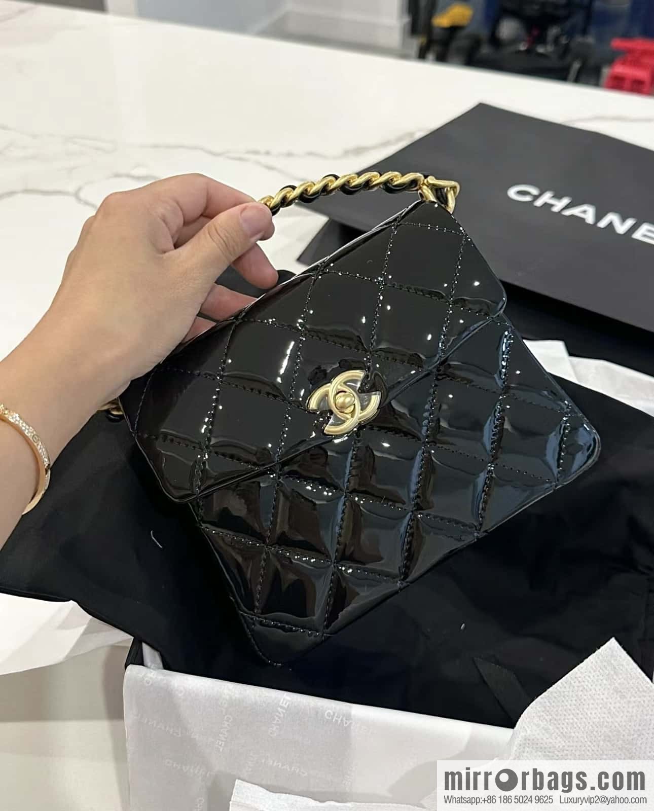 CHANEL 24S Spring/Summer 31 ruecambon AS4472