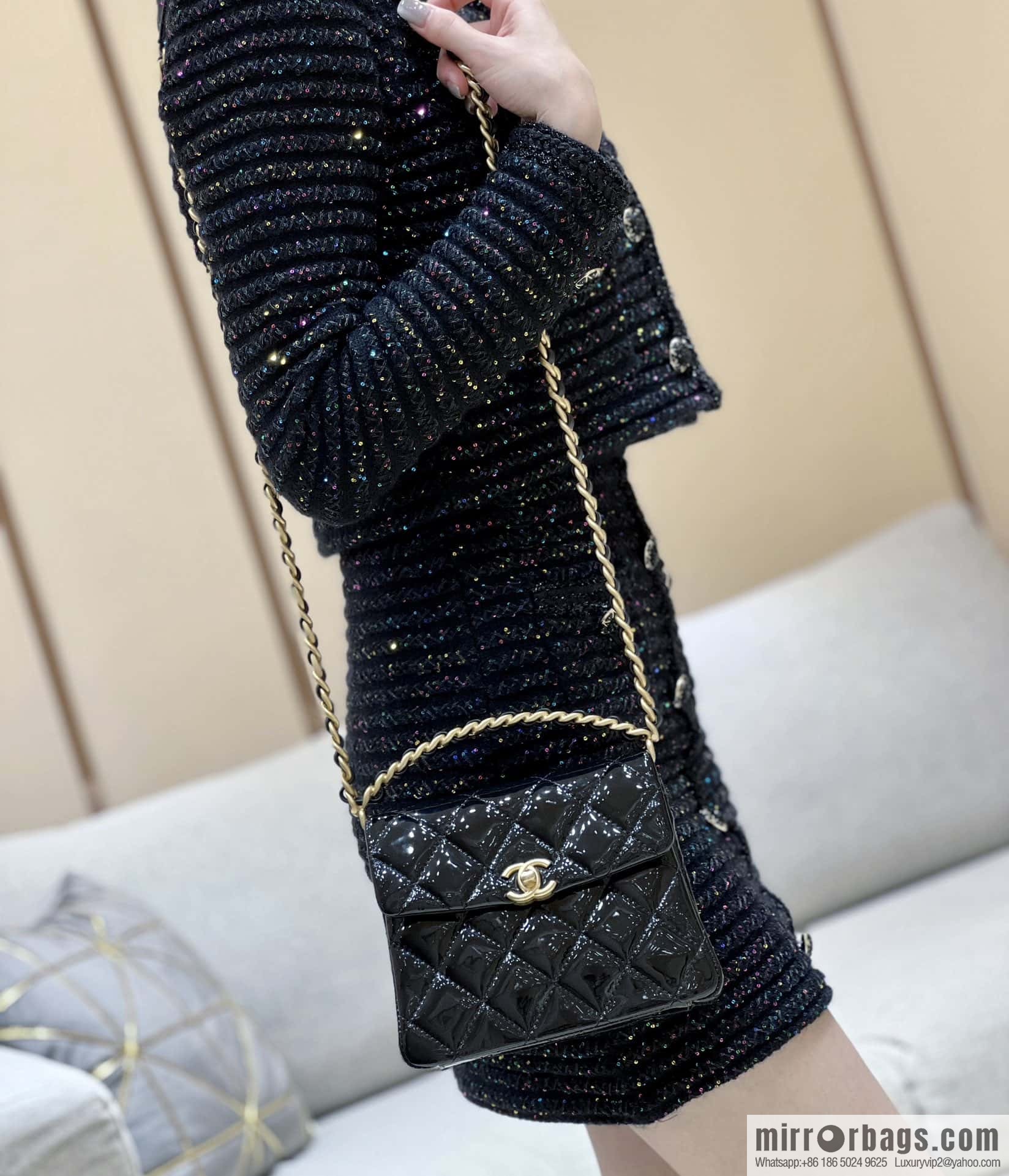 CHANEL 24S Spring/Summer 31 ruecambon AS4472