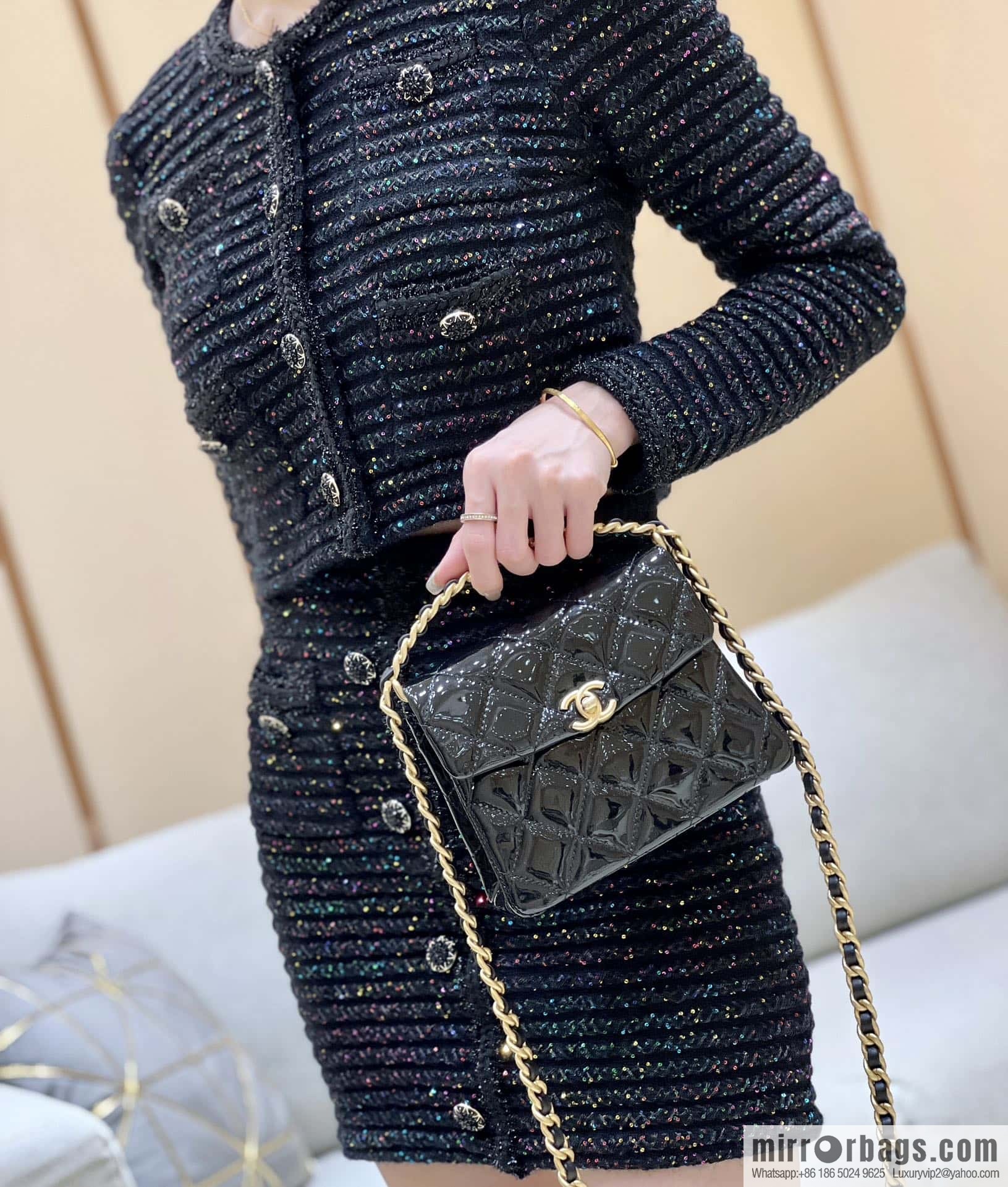 CHANEL 24S Spring/Summer 31 ruecambon AS4472