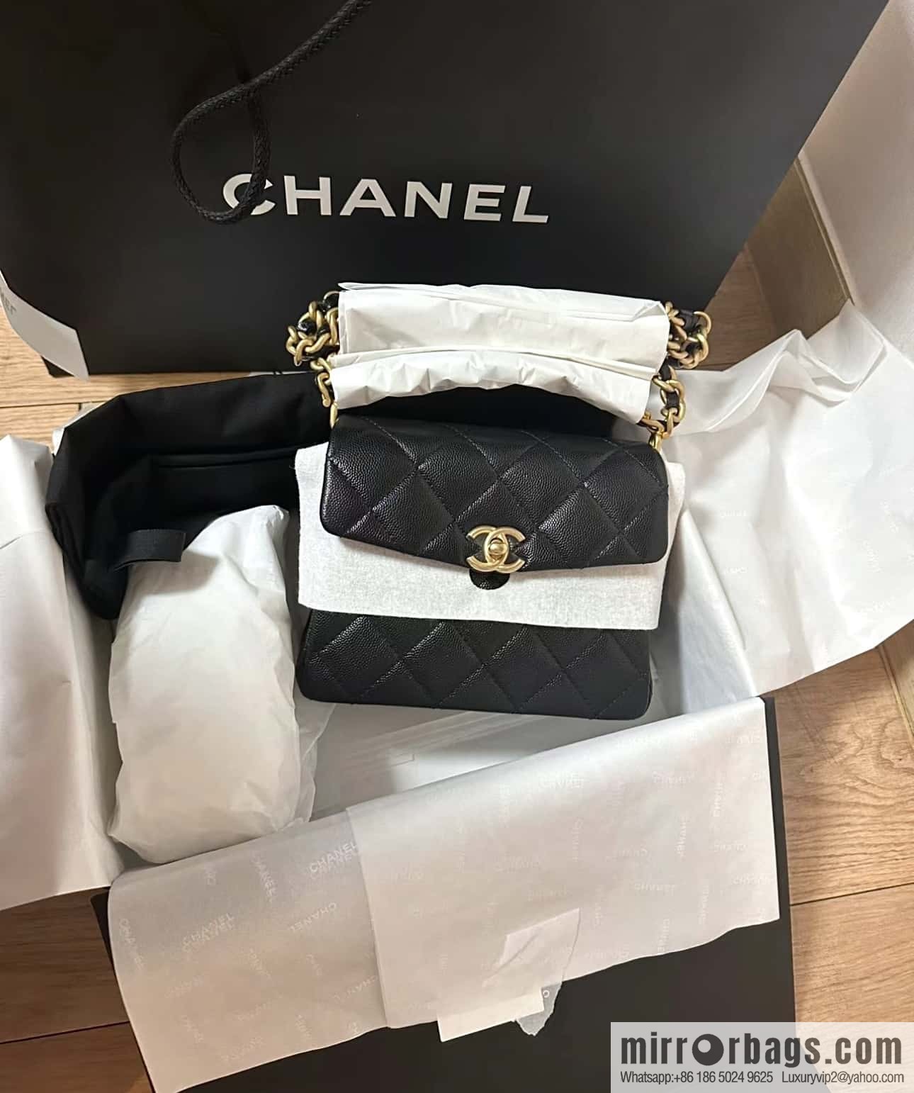 CHANEL 24S Spring/Summer 31 ruecambon AS4472
