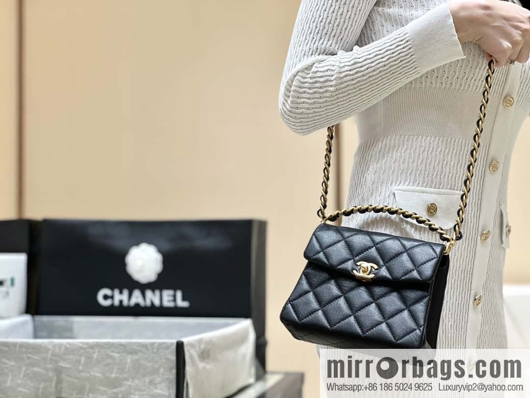 CHANEL 24S Spring/Summer 31 ruecambon AS4472