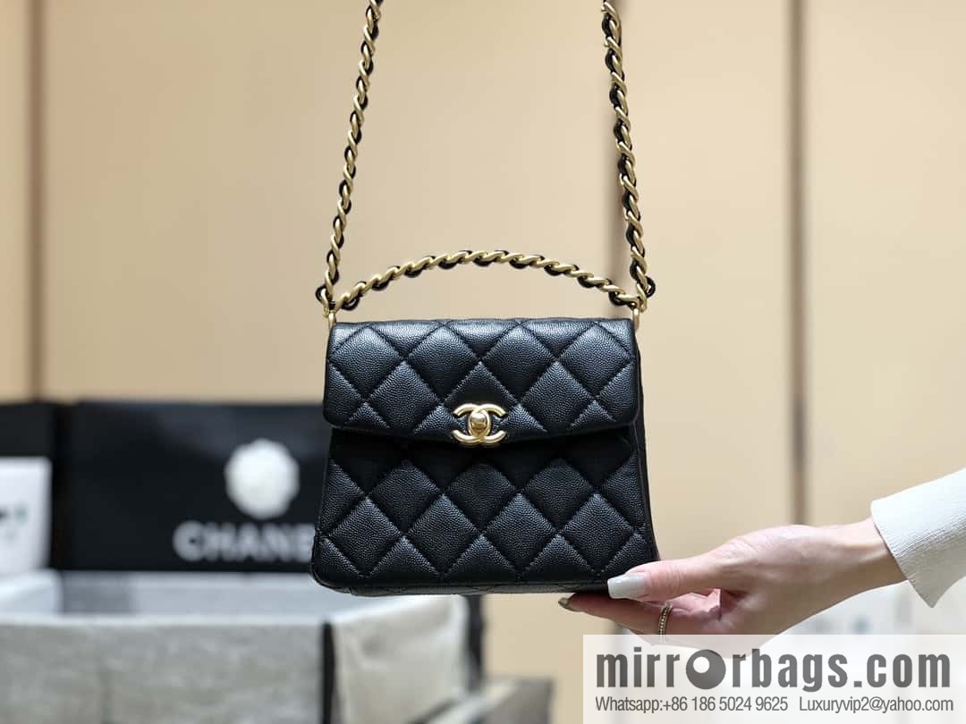 CHANEL 24S Spring/Summer 31 ruecambon AS4472