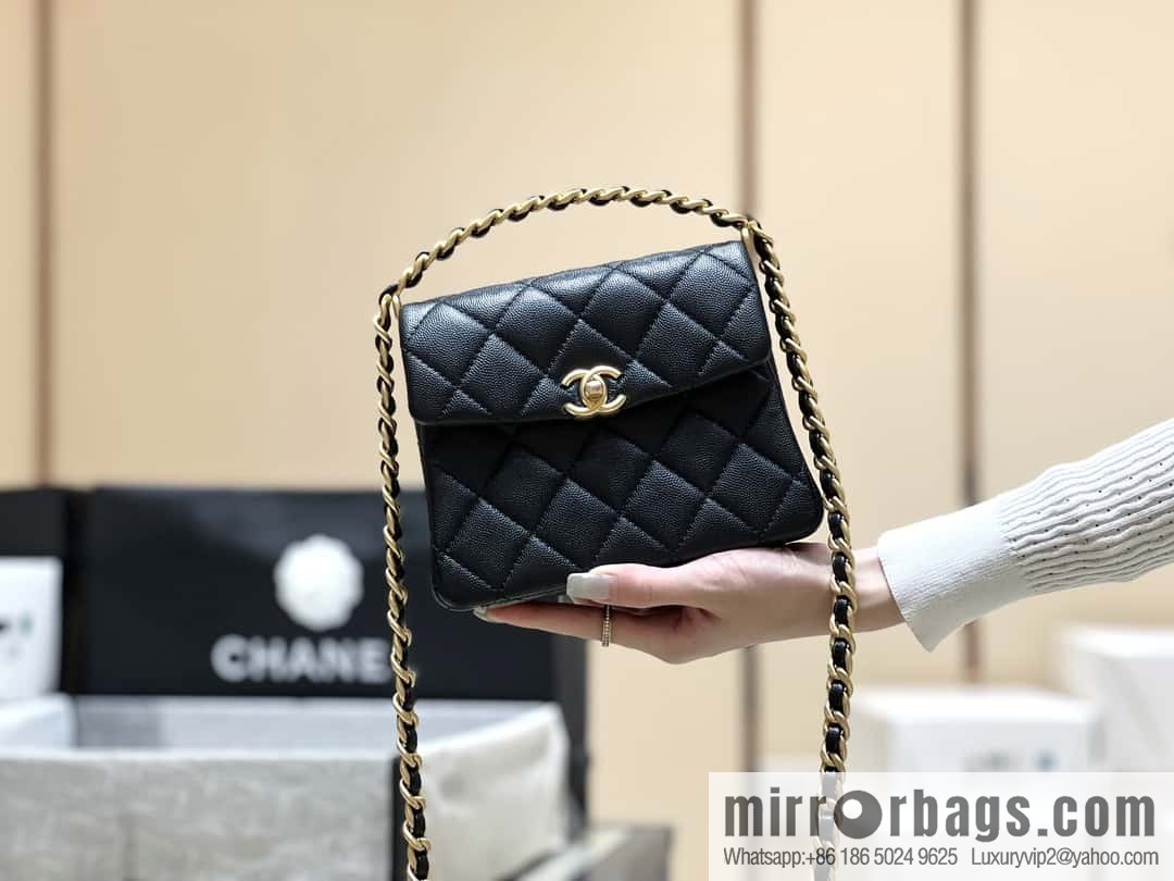CHANEL 24S Spring/Summer 31 ruecambon AS4472