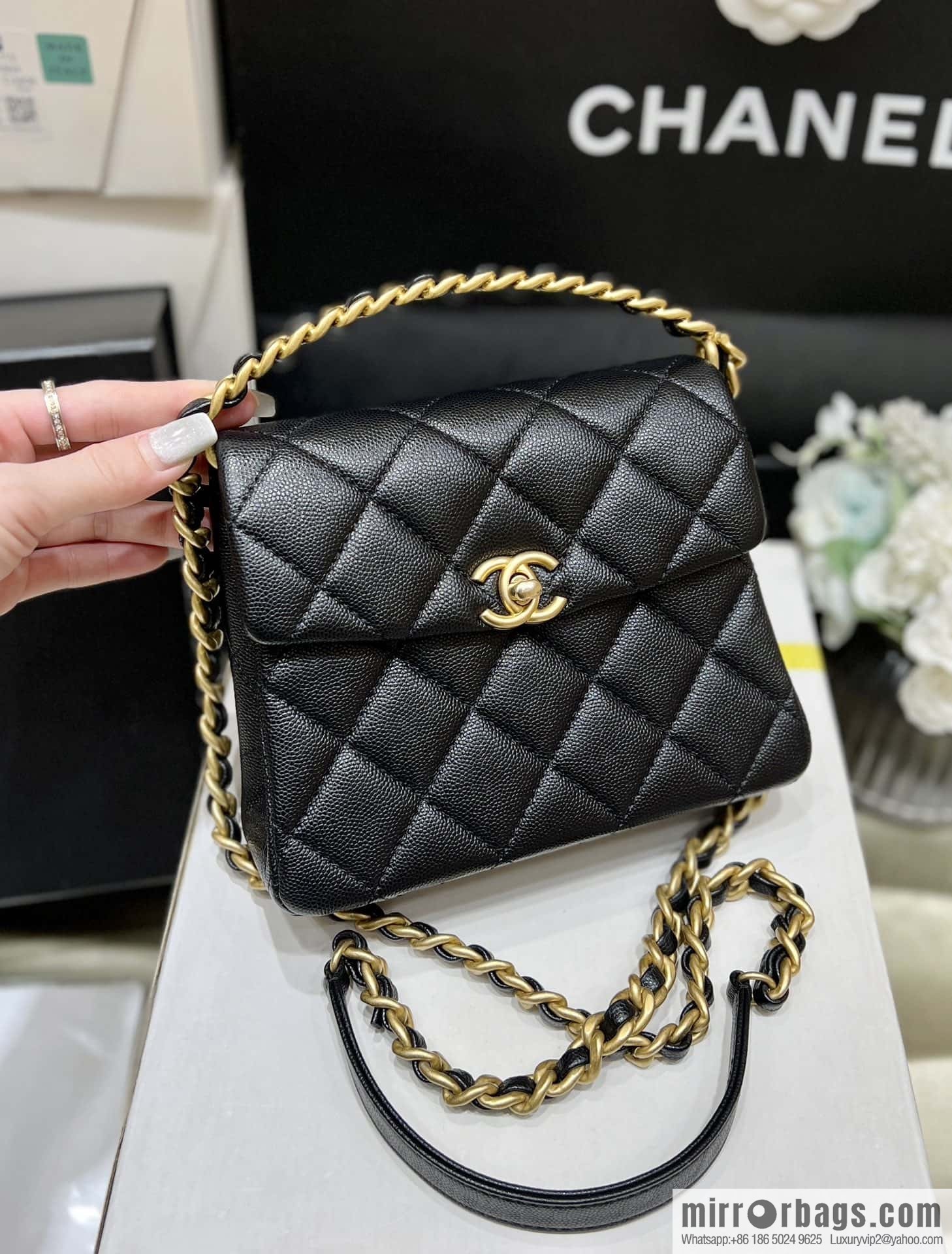 CHANEL 24S Spring/Summer 31 ruecambon AS4472