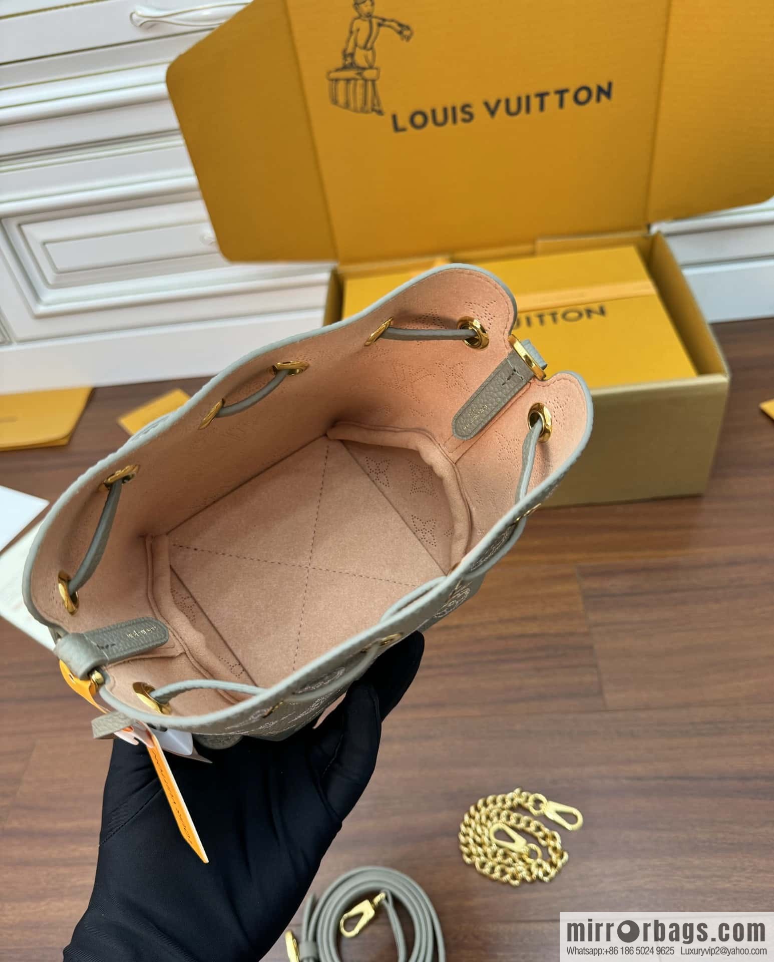 LV M82731 PICO BELLA handbag