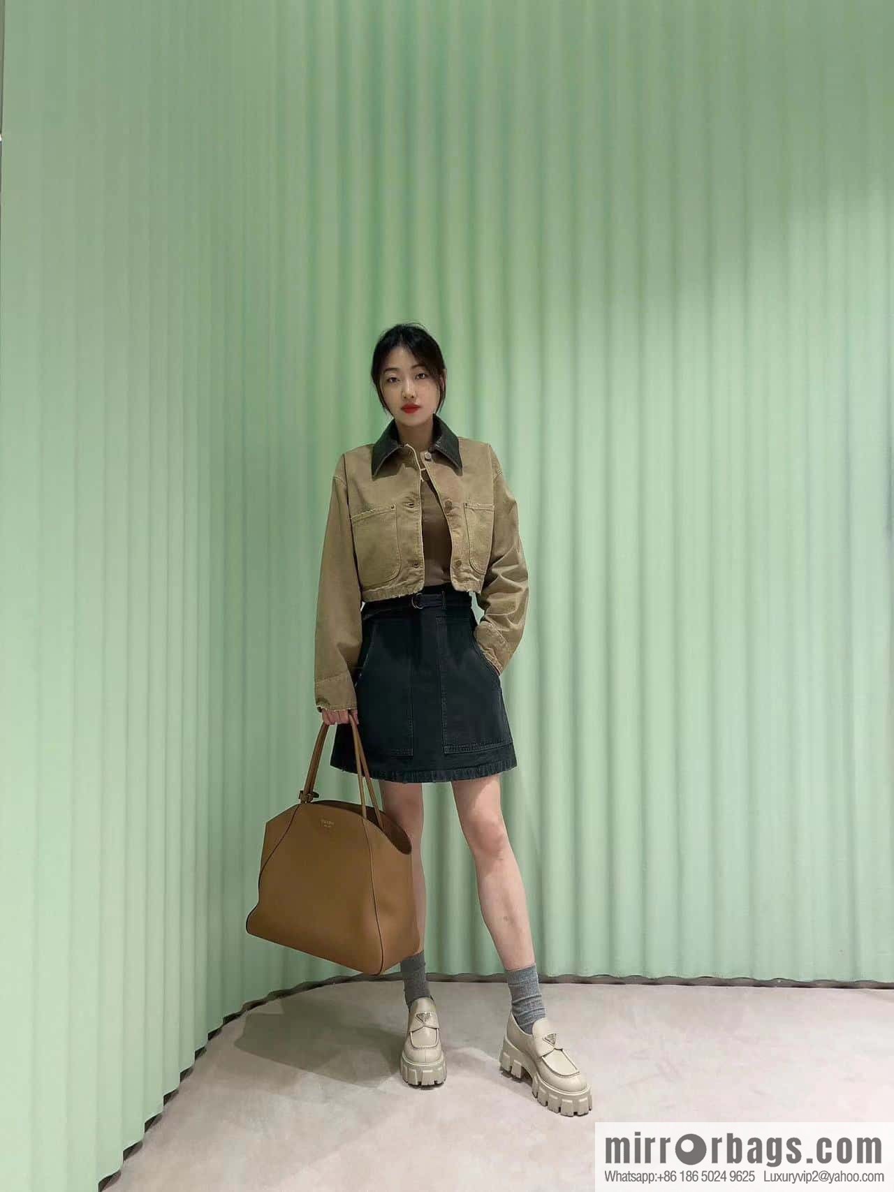 PRADA 🎉 new 🎉 1BG510 tote bag