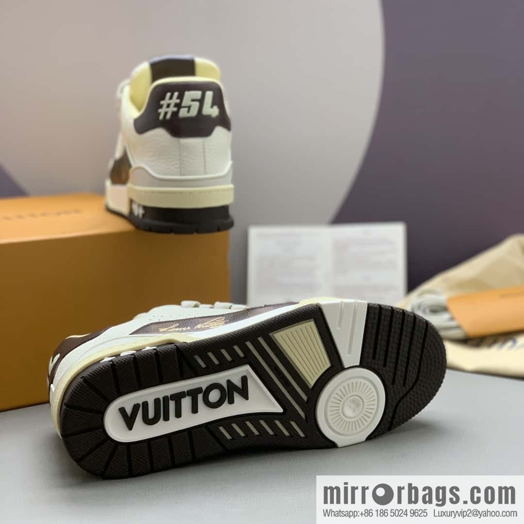 LV 🆕 men's sports running shoes