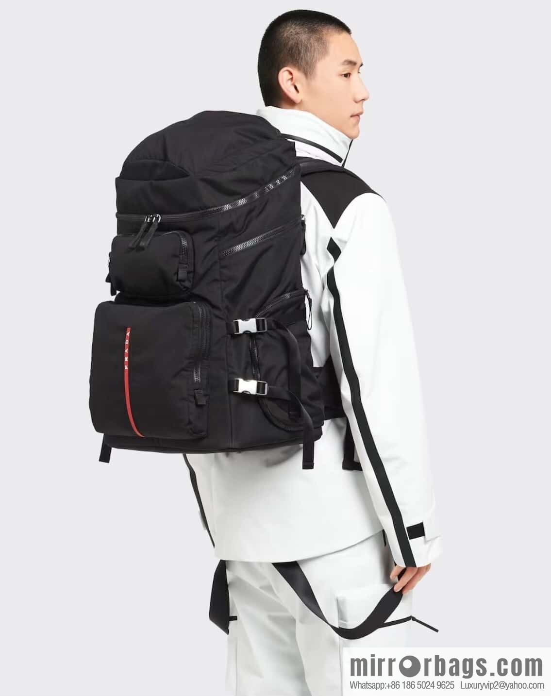 PRADA 🎉 new mountaineering bag 🎉 2VZ086 new product