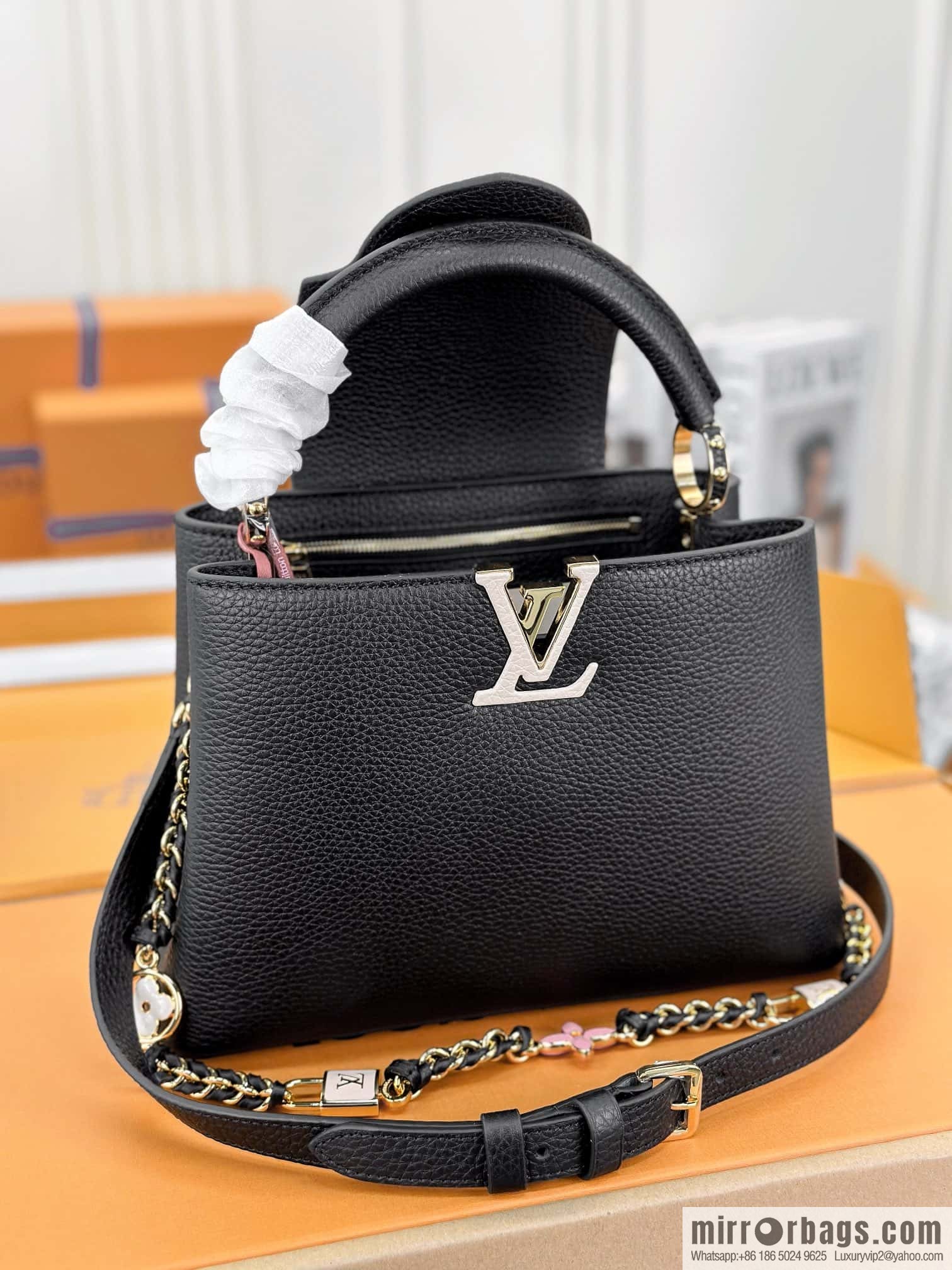 LV M23950 CAPUCINES BB handbag
