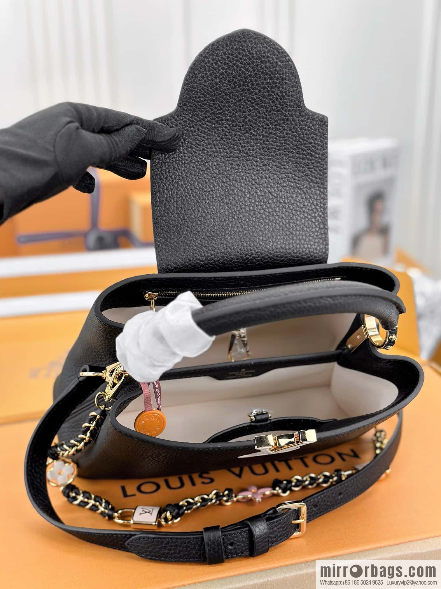 LV M23950 CAPUCINES BB handbag