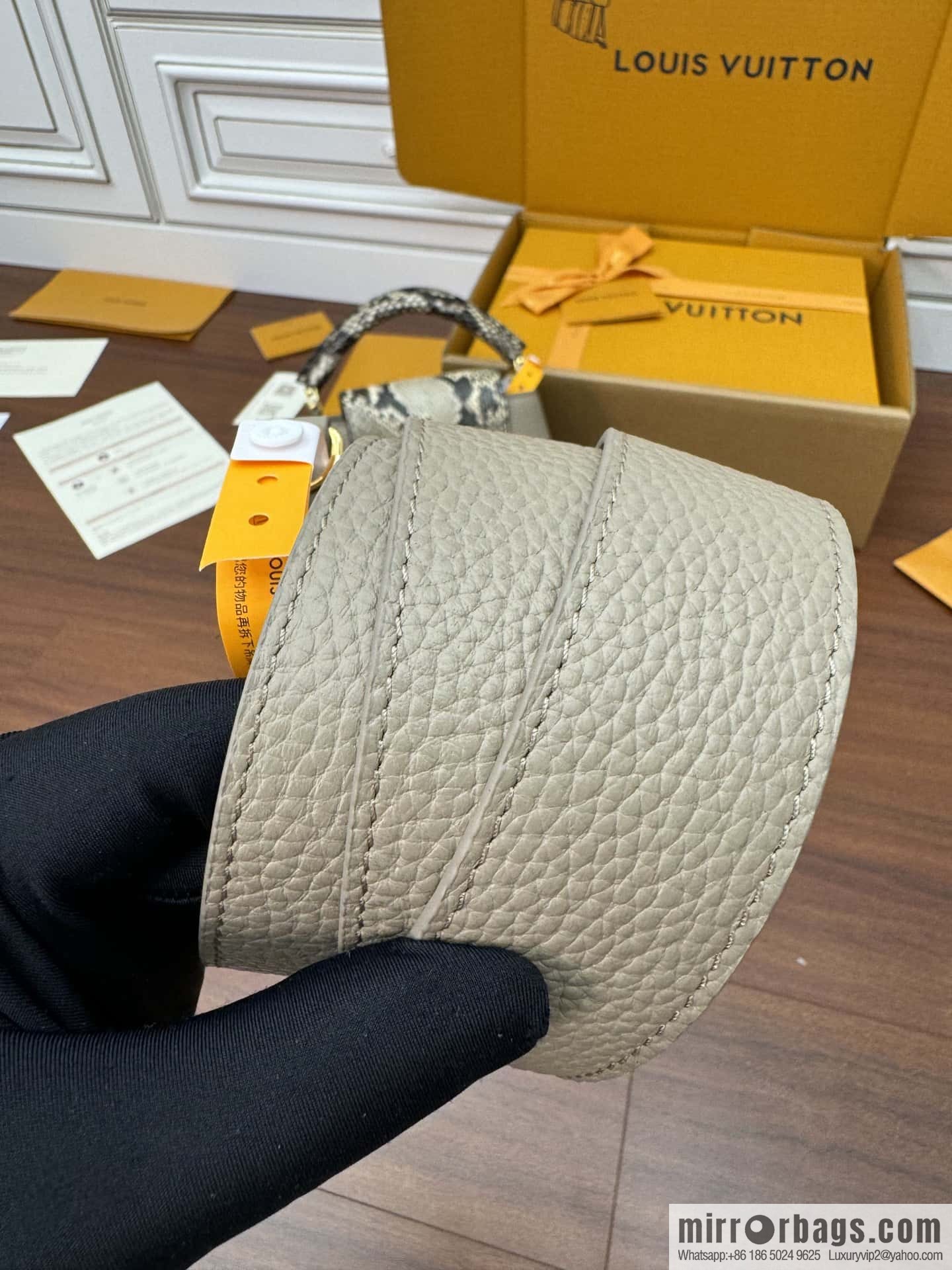 LV N81258 CAPUCINES mini handbag